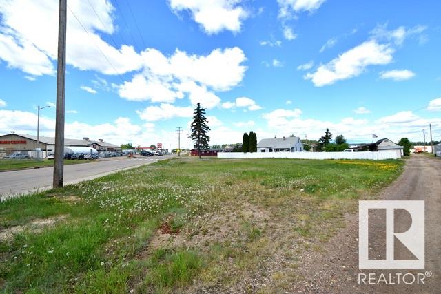 Photo 2 at 5101 6 Street, Boyle