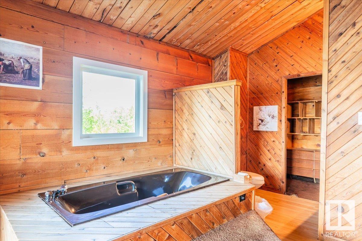 Photo 31 at #10 48031 Rge Rd 271, Wizard Lake Estates, Rural Leduc County