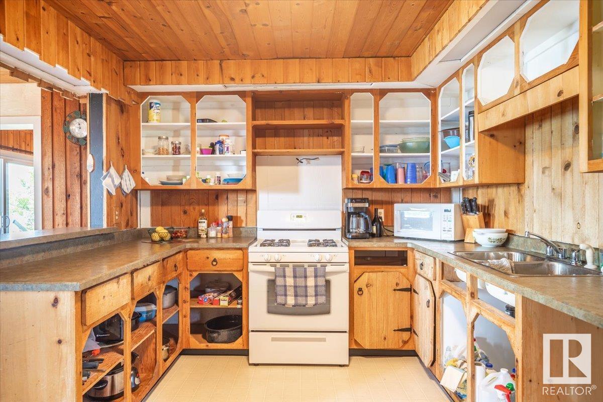 Photo 6 at #10 48031 Rge Rd 271, Wizard Lake Estates, Rural Leduc County