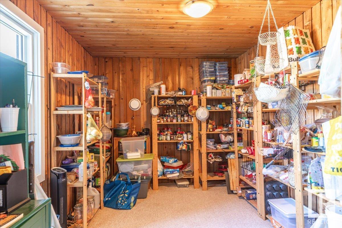Photo 10 at #10 48031 Rge Rd 271, Wizard Lake Estates, Rural Leduc County