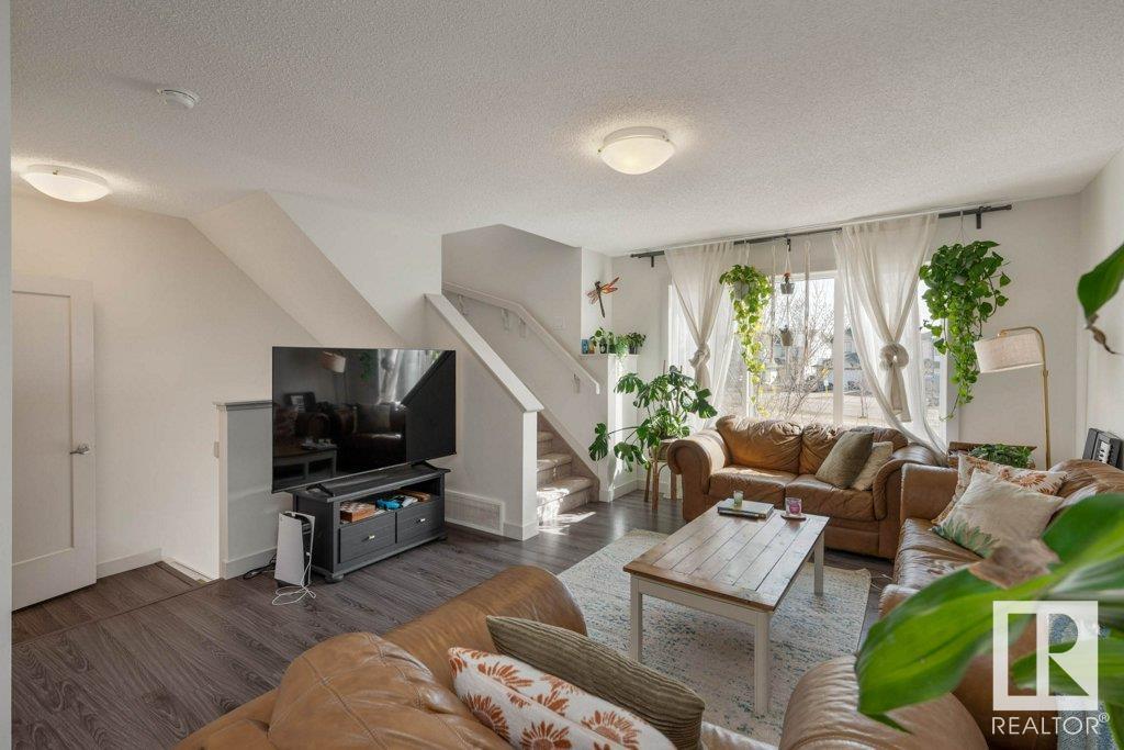 Photo 7 at 12 - 2121 Haddow Drive Nw, Haddow, Edmonton