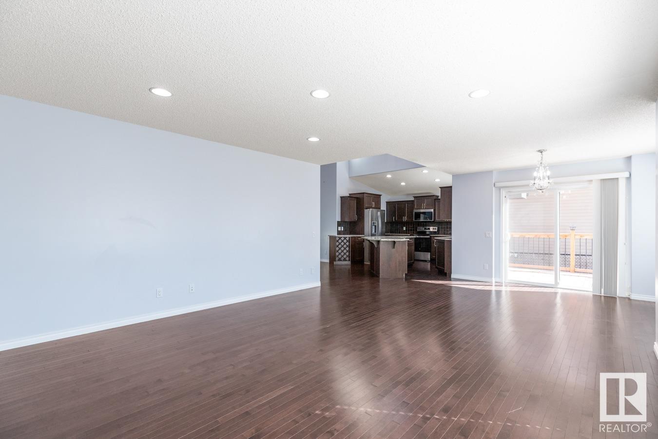 Photo 20 at 20511 93 Avenue Nw, Webber Greens, Edmonton