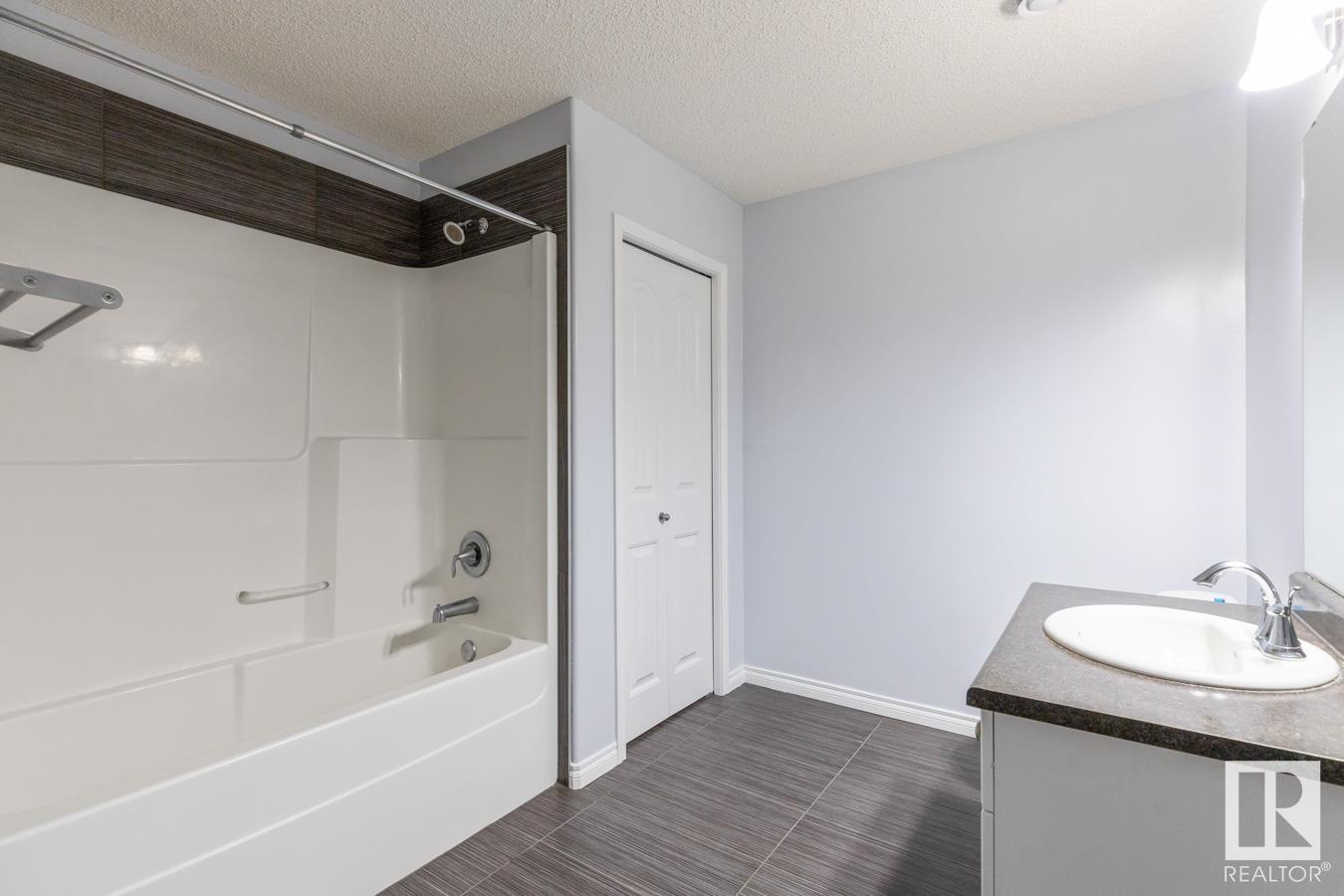 Photo 44 at 20511 93 Avenue Nw, Webber Greens, Edmonton
