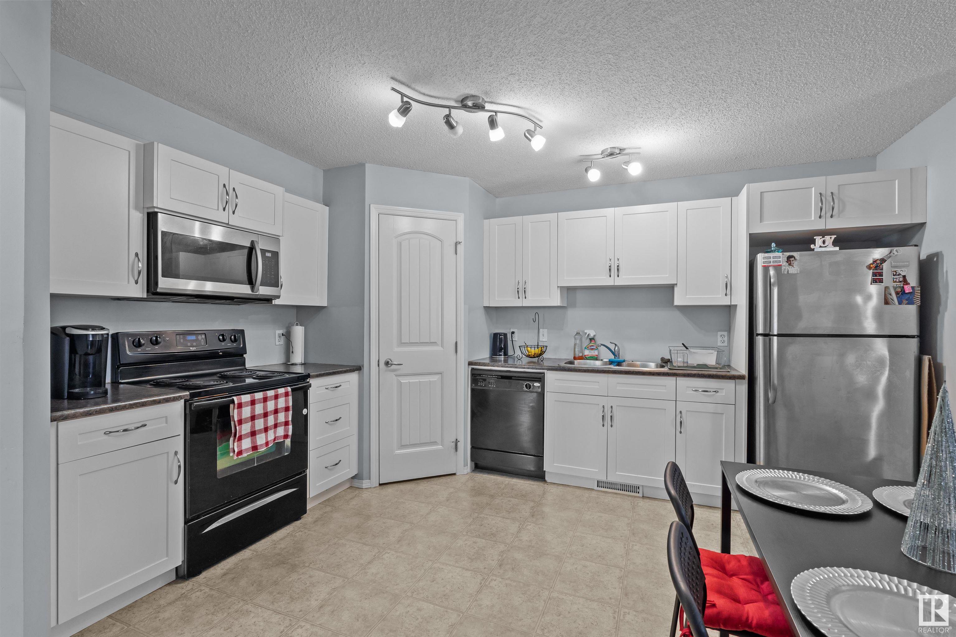 Photo 6 at 60 - 604 62 Street Sw, Charlesworth, Edmonton