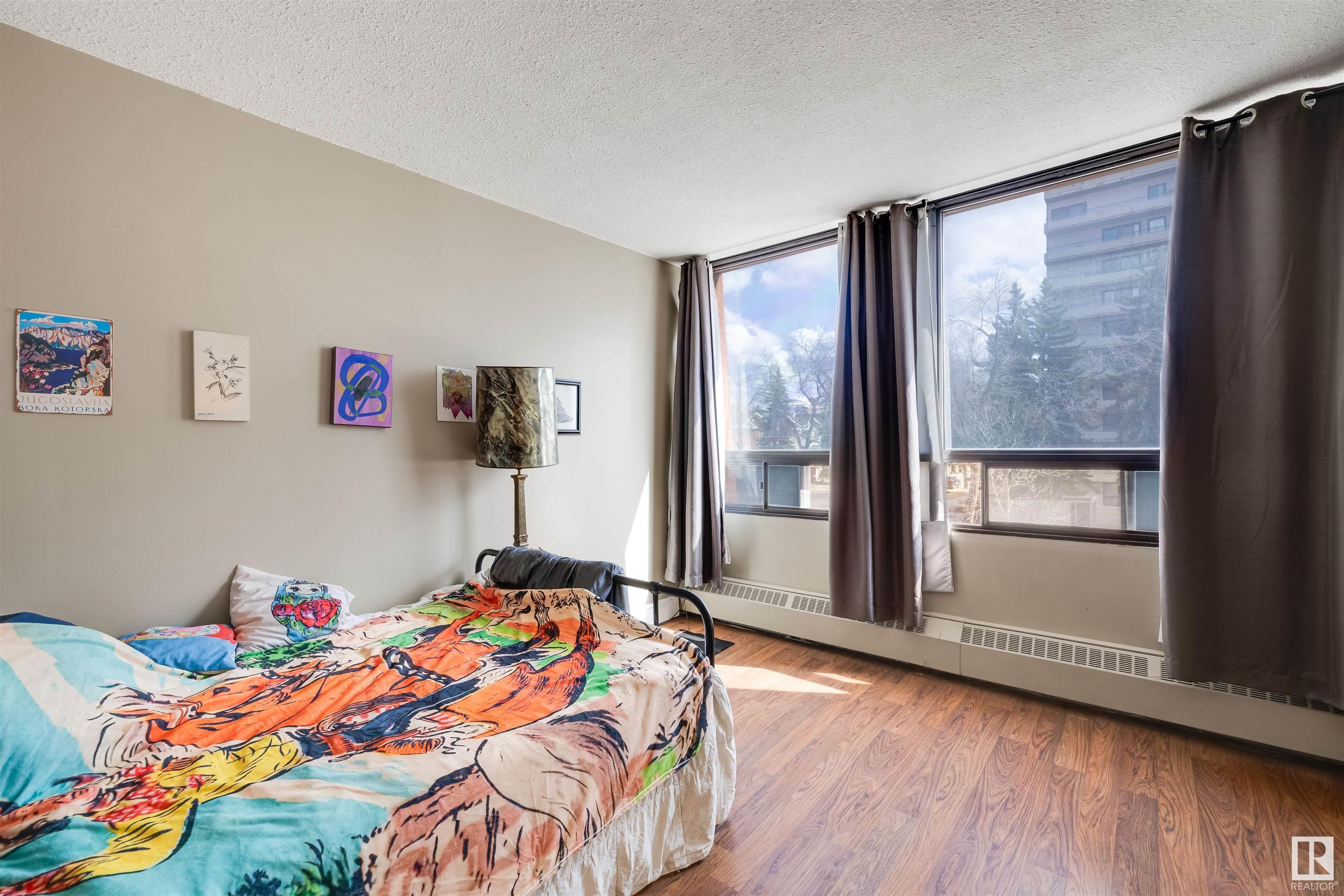 Photo 11 at 216 - 10160 114 Street Nw, Wîhkwêntôwin, Edmonton