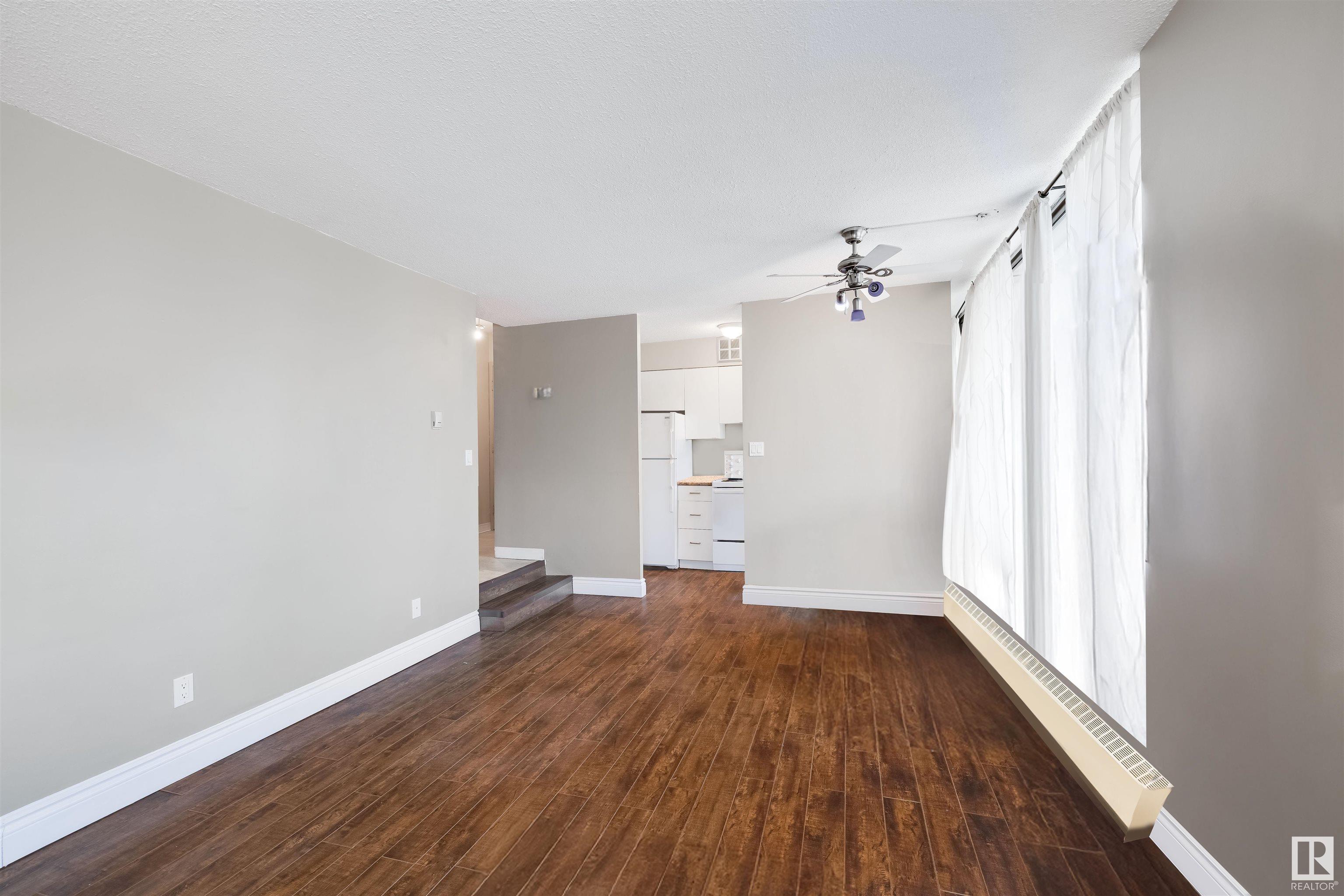 Photo 6 at 216 - 10160 114 Street Nw, Wîhkwêntôwin, Edmonton