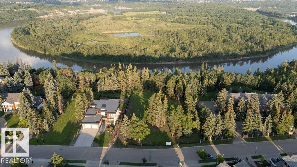 http://cdnparap120.paragonrels.com/ParagonImages/Property/p12/RAE/225343845/18/0/0/e2b8215f9412556761e3df89bdfaf594/1/2ddb78439fc1b7ed43eeb876eb982dc3/225343845-d8c2fe44-5540-4761-bd84-d72ddb7d3302.JPG