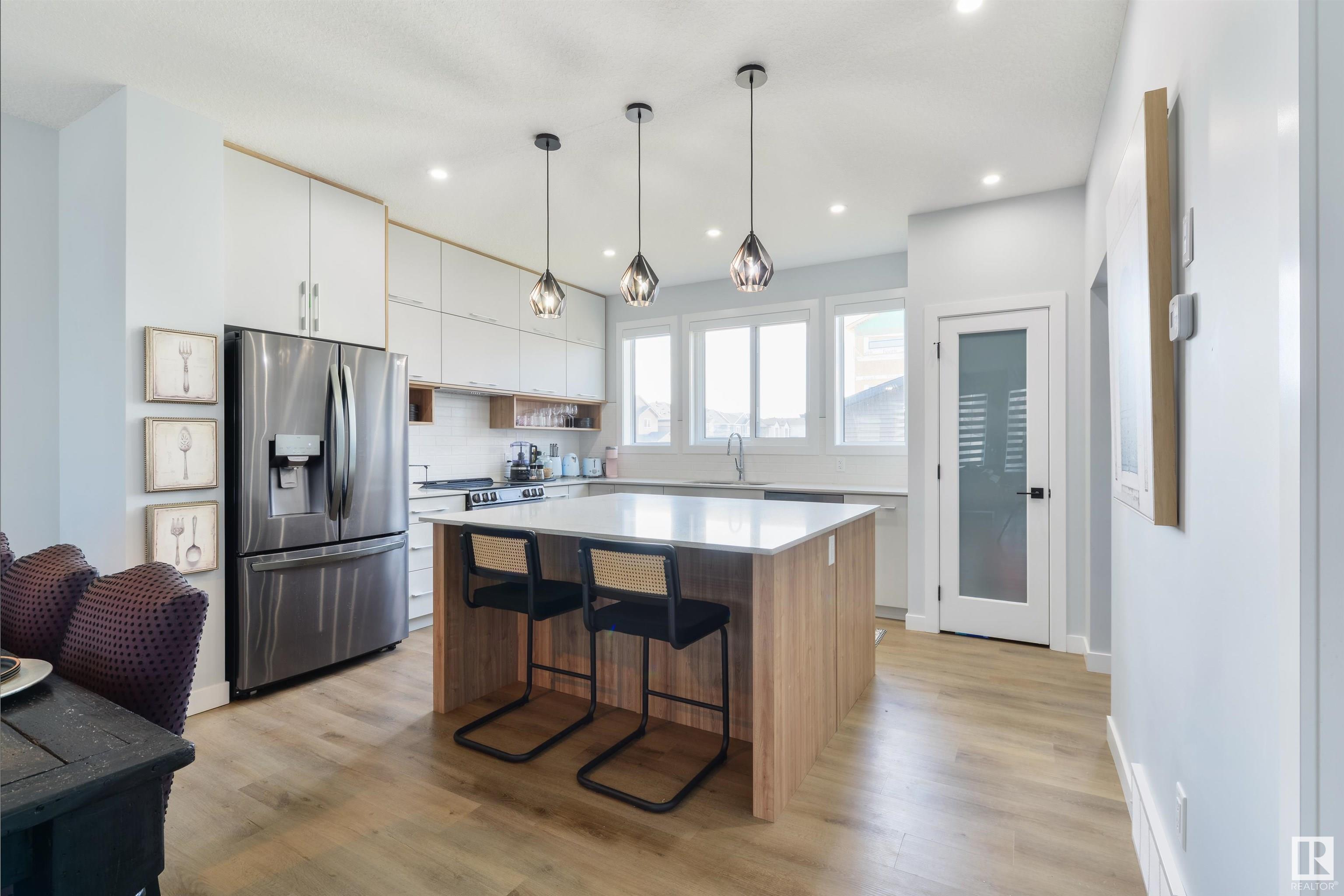 Photo 18 at 15 Edgefield Way, Erin Ridge North, St. Albert