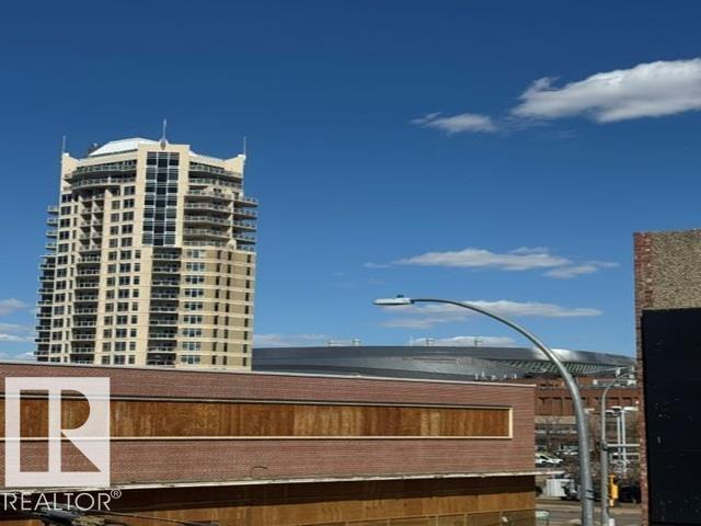 http://cdnparap120.paragonrels.com/ParagonImages/Property/p12/RAE/225344135/26/0/0/9b435bab20788a2296b5e721ab05caa9/1/865accfe3ba3d934a962ec34f0295686/225344135-da31aa97-8b23-4f76-af6c-3a4292bb408a.JPG