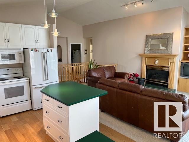 Photo 14 at 15734 61b Street NW, Matt Berry, Edmonton