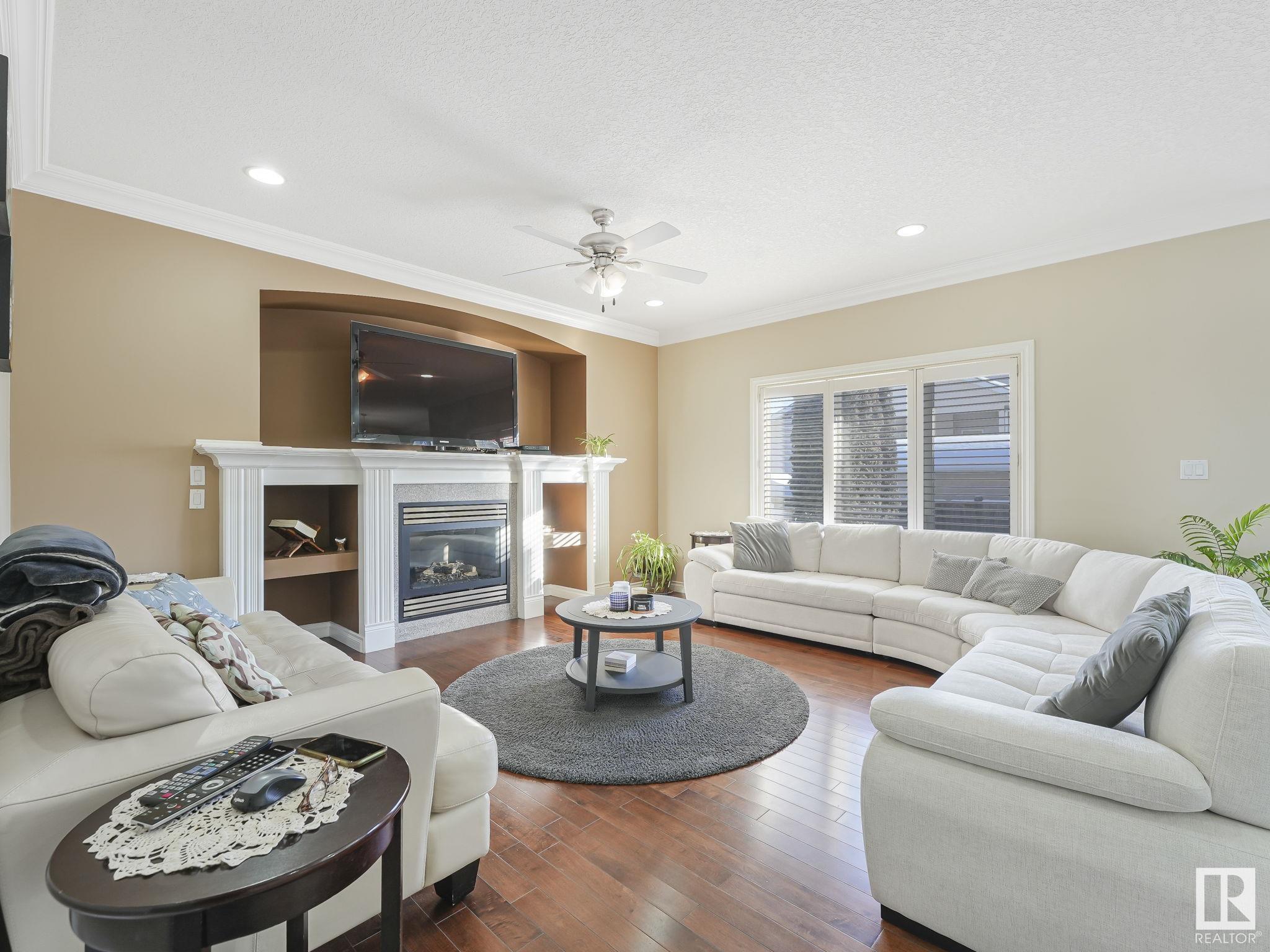 Photo 12 at 15743 95 Street NW, Eaux Claires, Edmonton