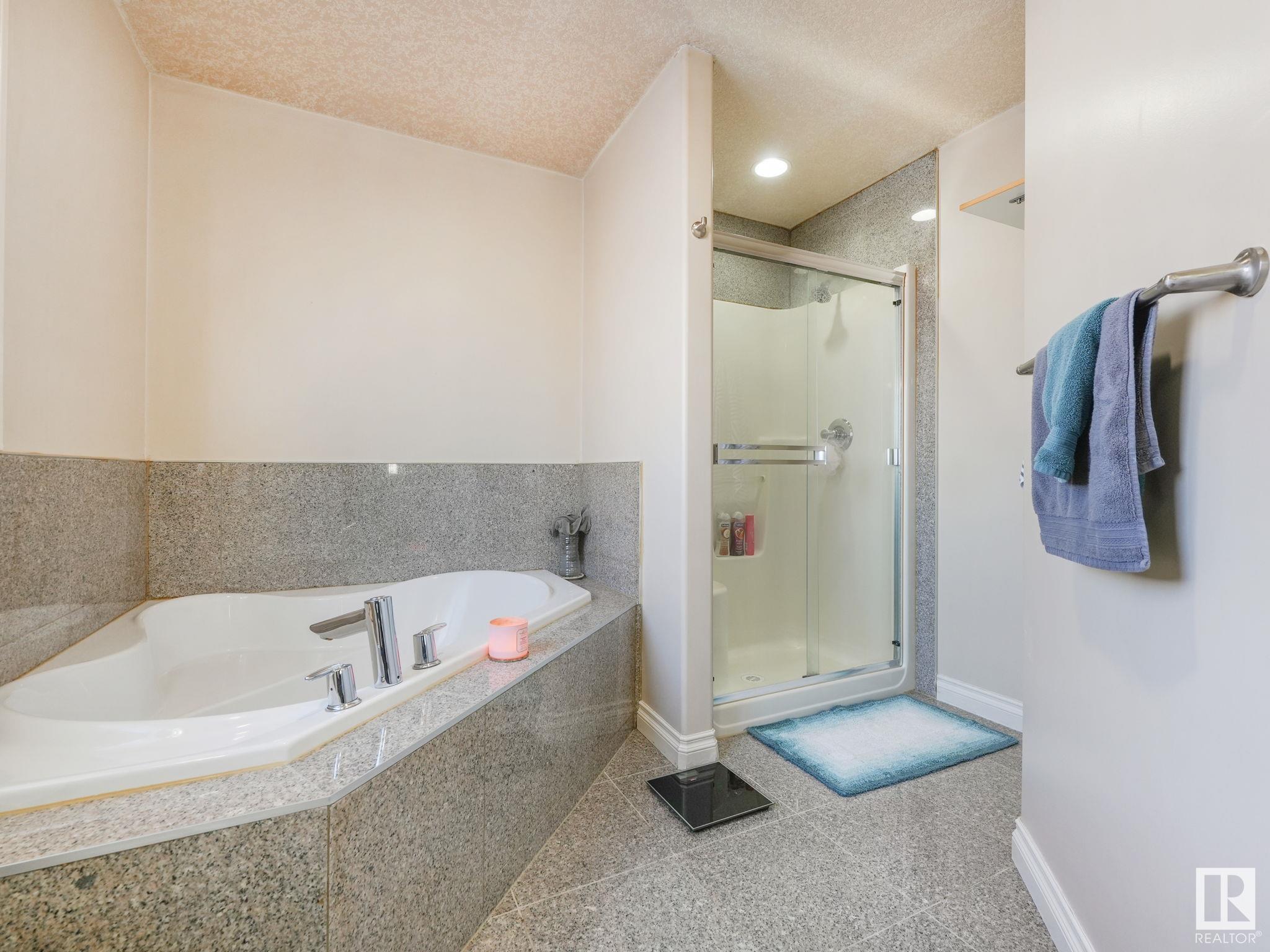 Photo 36 at 15743 95 Street NW, Eaux Claires, Edmonton