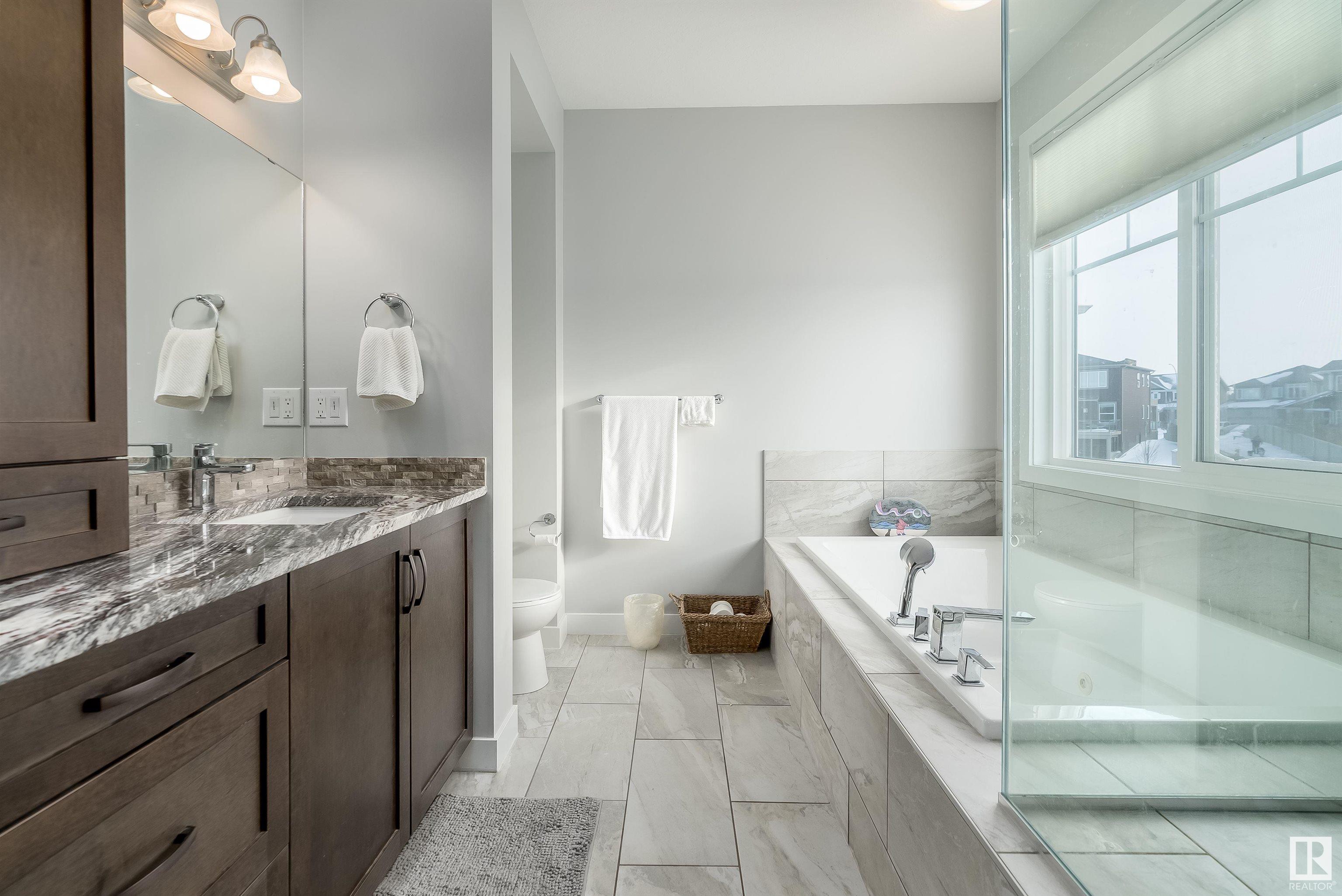 Photo 36 at 50 Rosemount Boulevard, Coloniale Estates, Beaumont