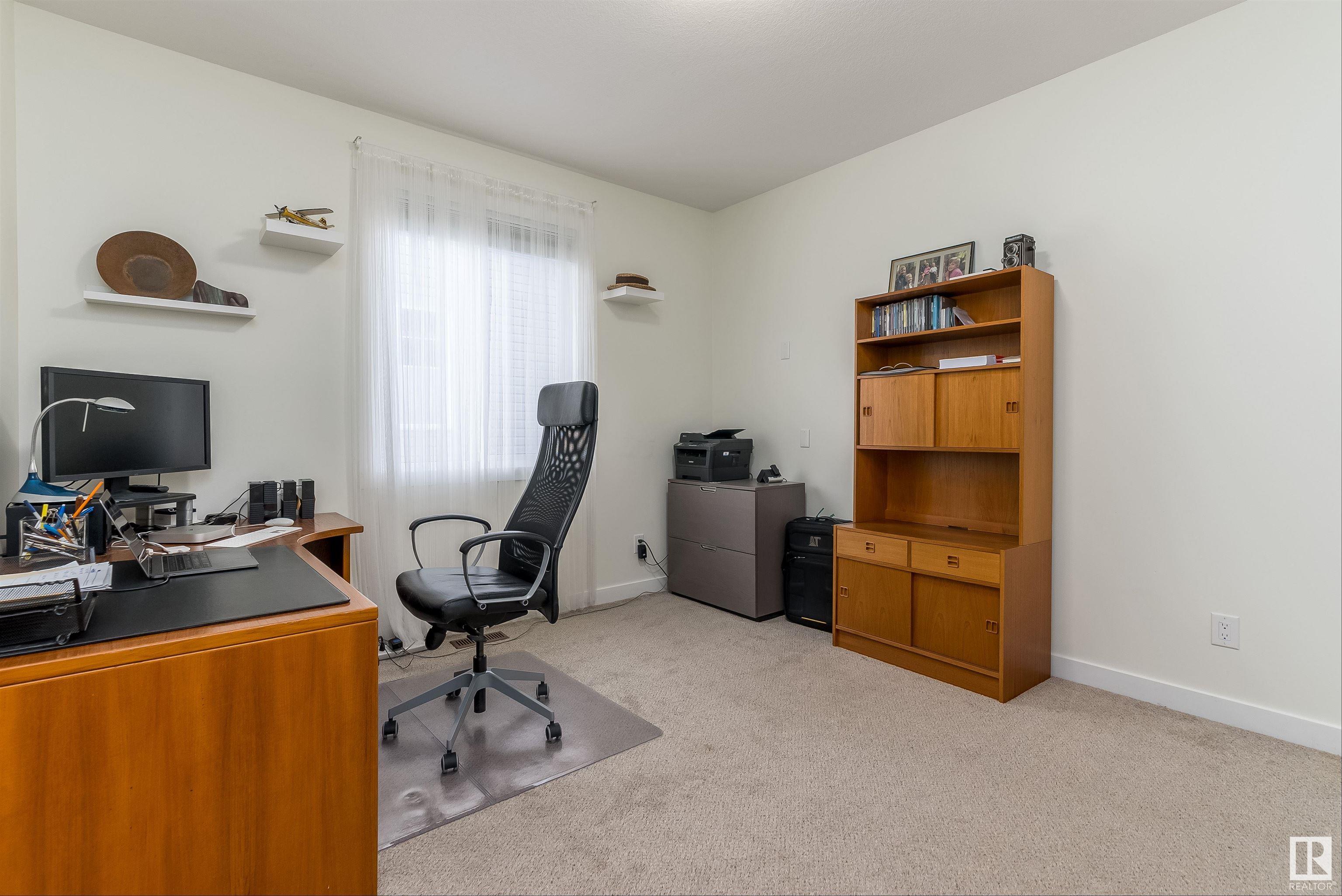 Photo 40 at 50 Rosemount Boulevard, Coloniale Estates, Beaumont