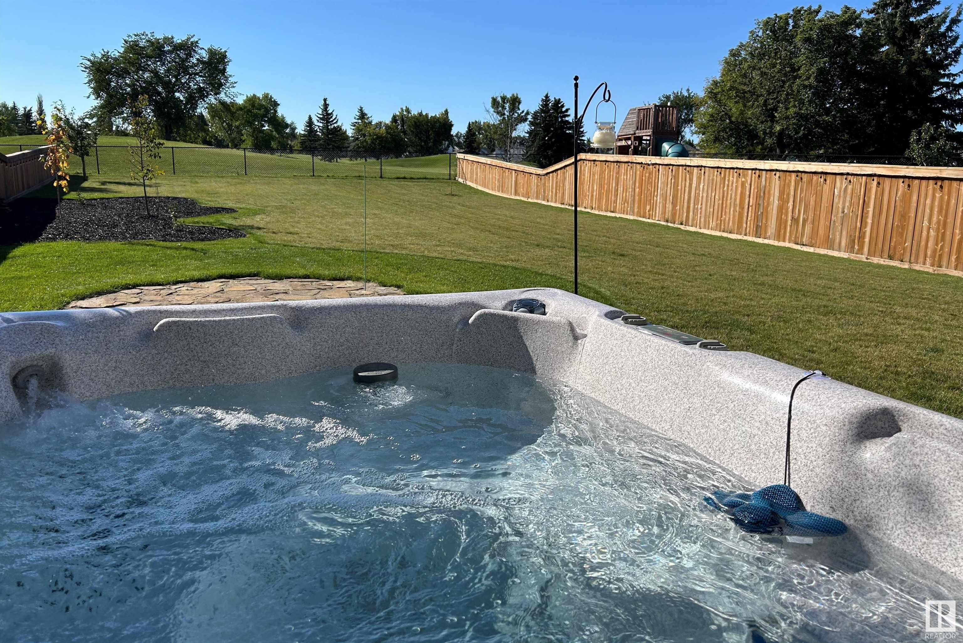 Photo 60 at 50 Rosemount Boulevard, Coloniale Estates, Beaumont