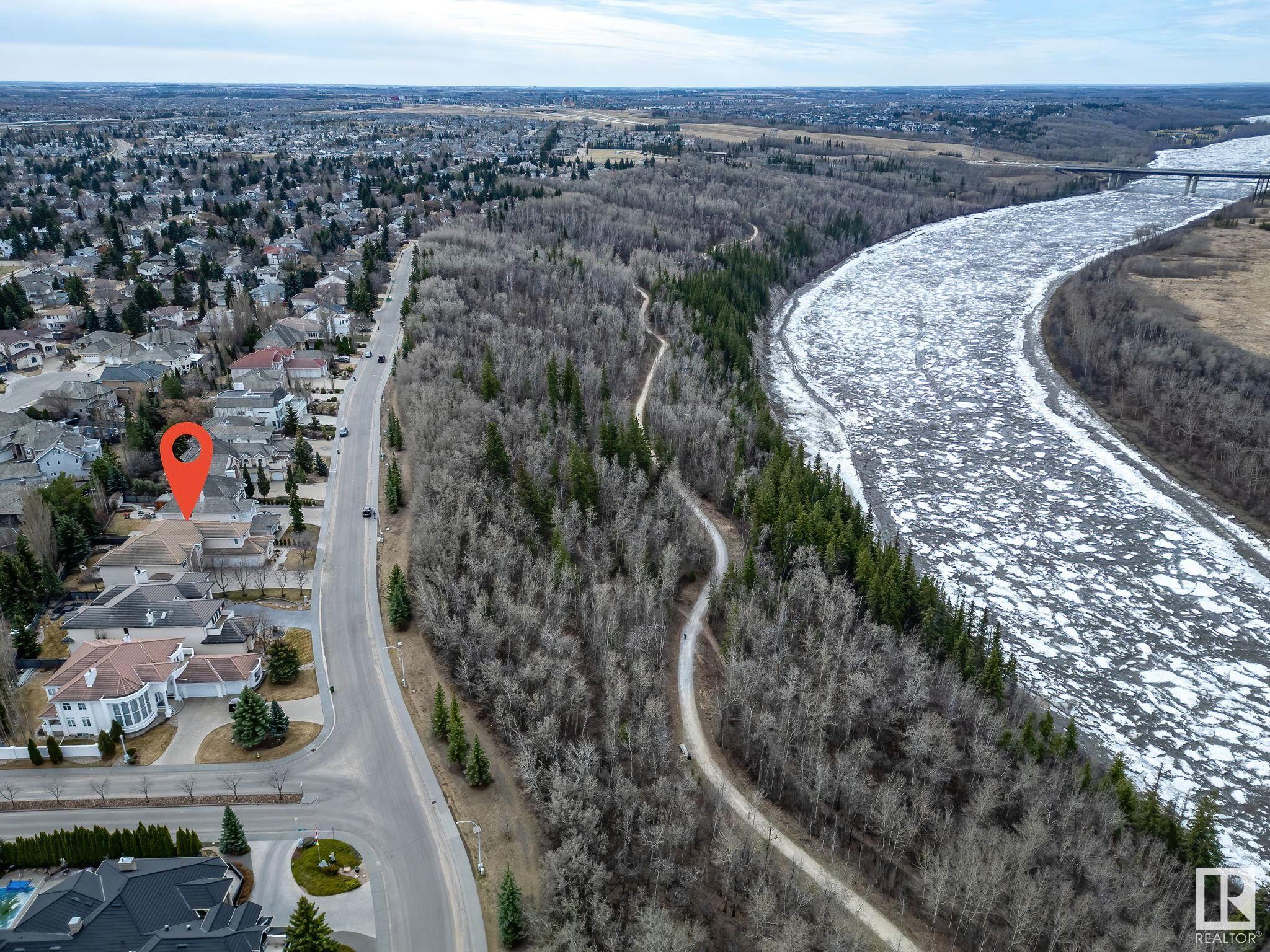 http://cdnparap120.paragonrels.com/ParagonImages/Property/p12/RAE/225344490/70/0/0/fe1e76f2aeed646773372eb181050d90/1/d9fd5a33cb80f0341d59ad07d13aabc0/225344490-d60dd900-750d-4673-8fe5-e1da9b2dc3de.JPG