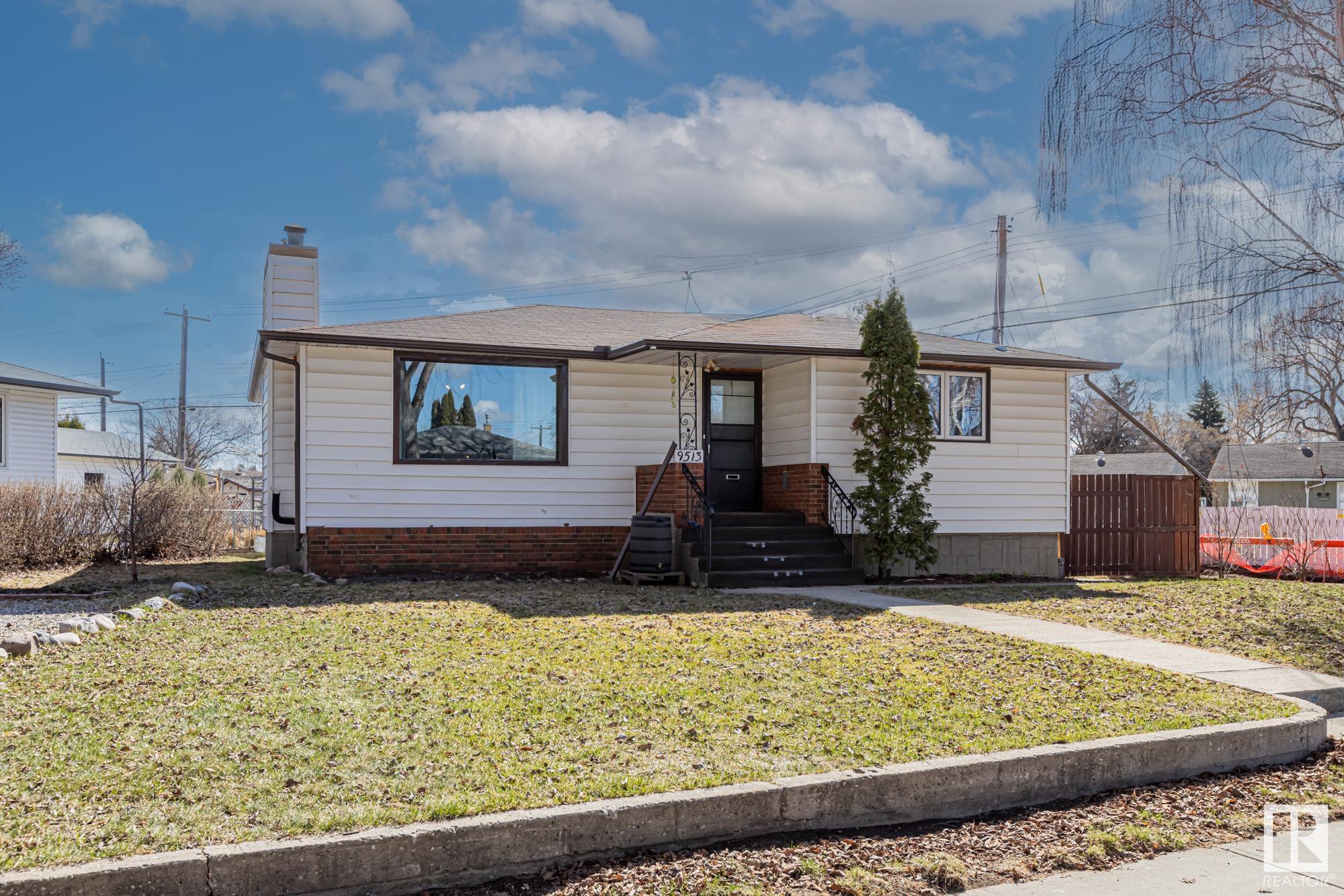 9513 81 Street Nw, Holyrood, Edmonton 2