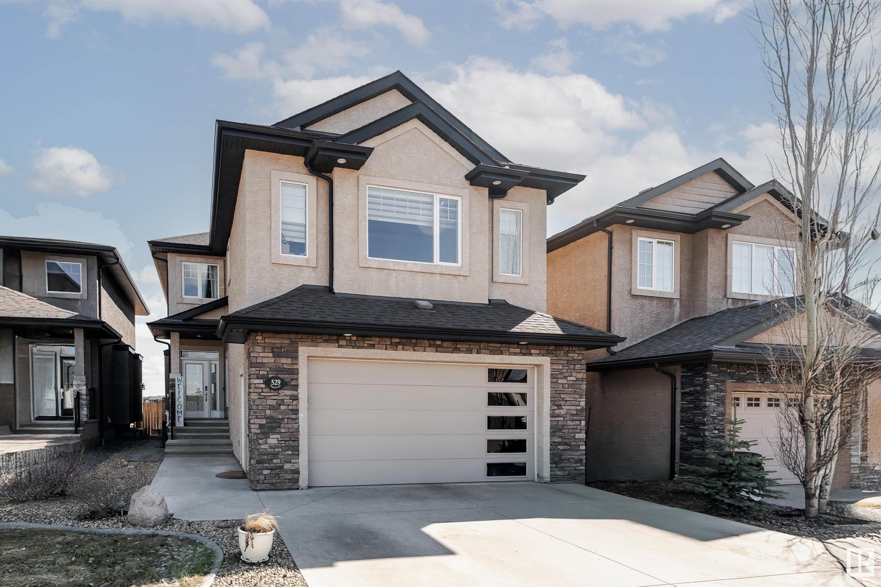 529 Albany Way Nw, Albany, Edmonton 2