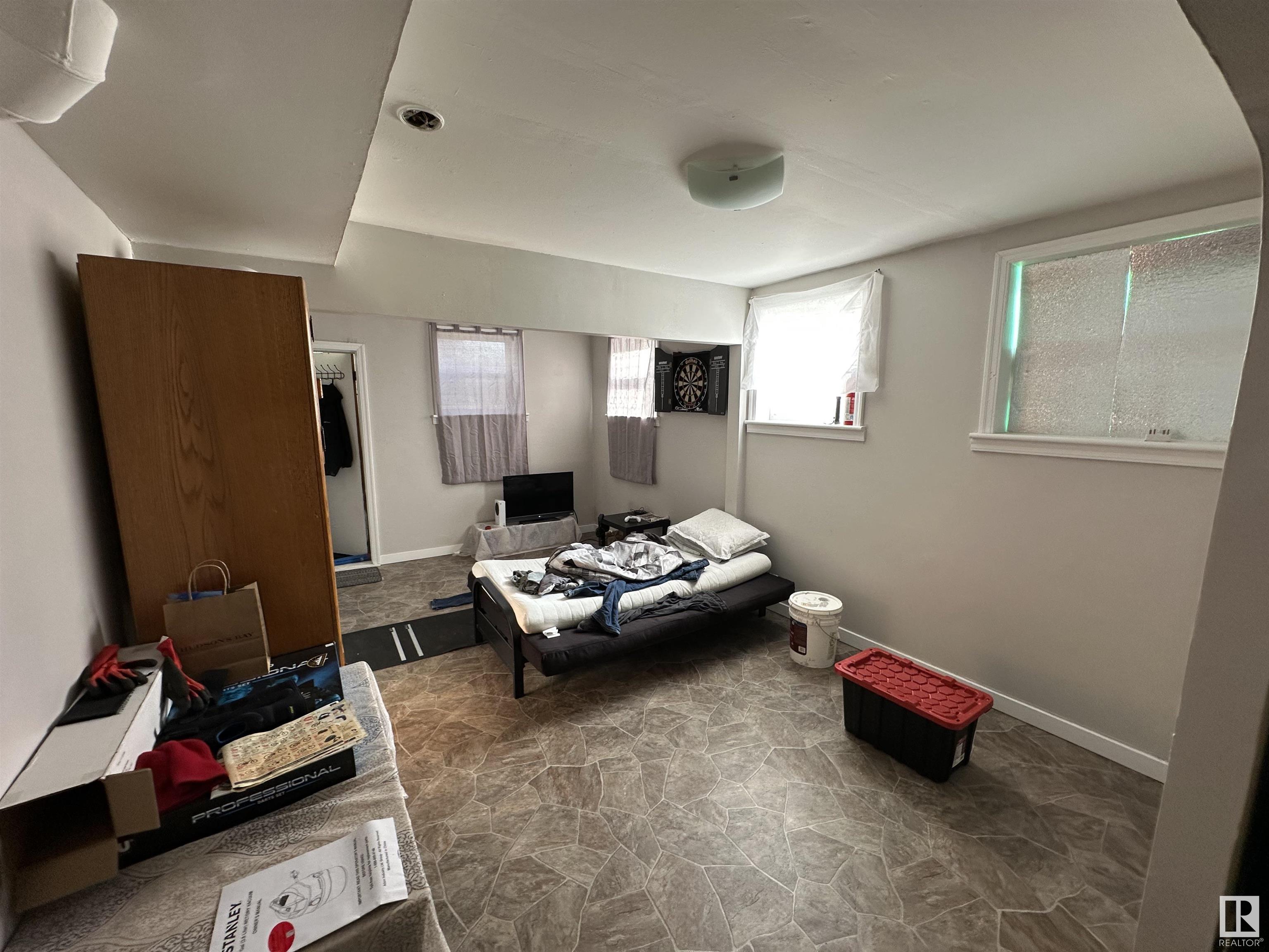 Photo 34 at 9546 108a Avenue Nw, Mccauley, Edmonton