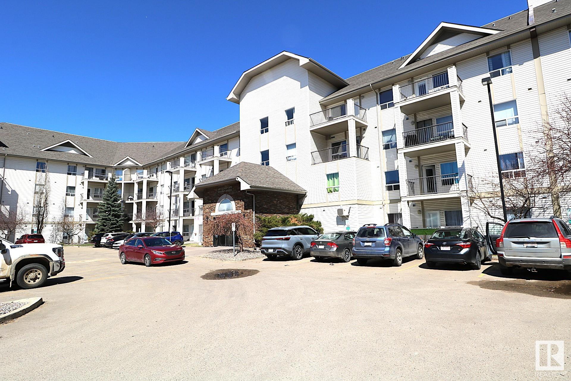 1118 - 330 Claireview Station Drive Nw, Clareview Town Centre, Edmonton 2
