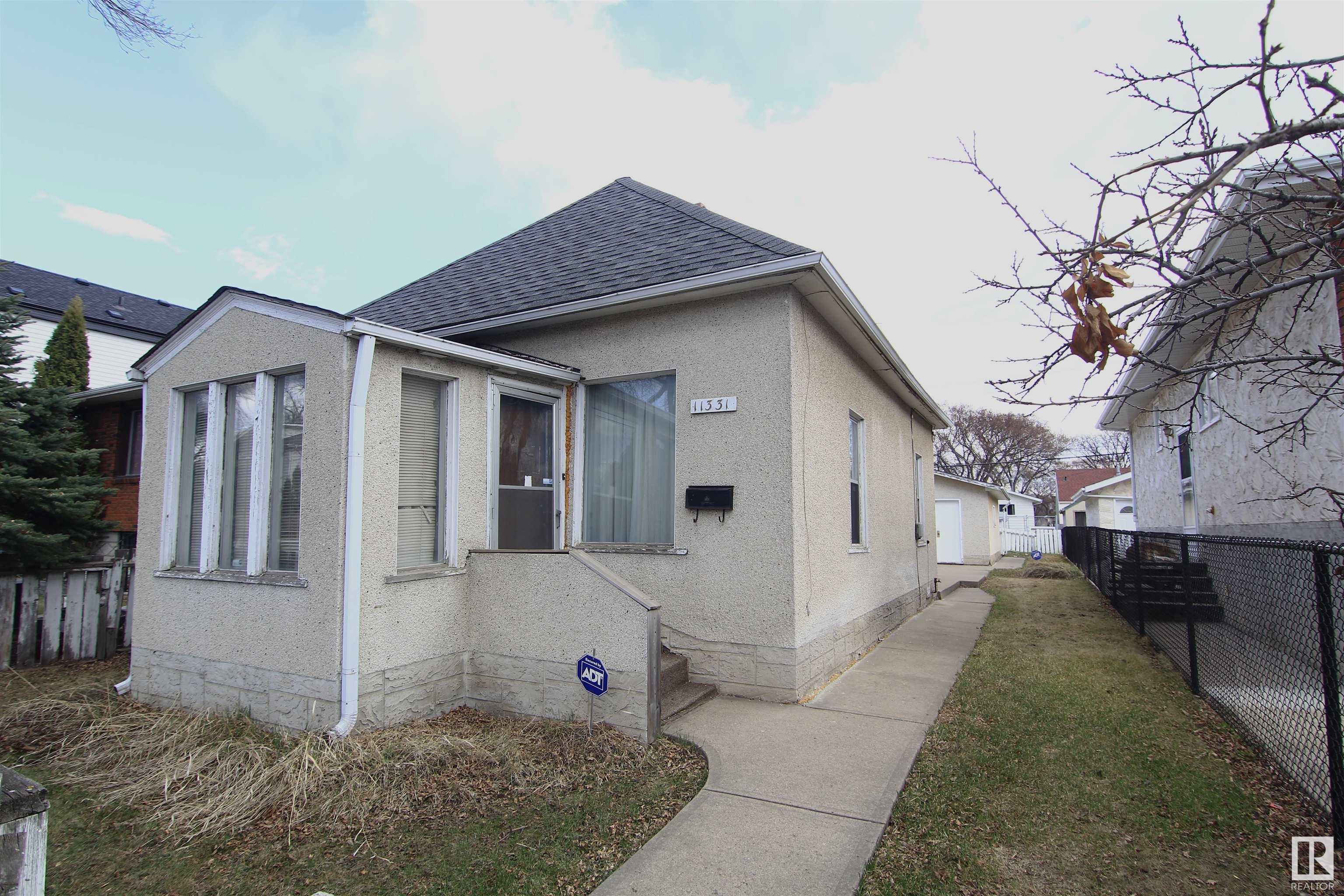 11331 92 Street Nw, Alberta Avenue, Edmonton 2
