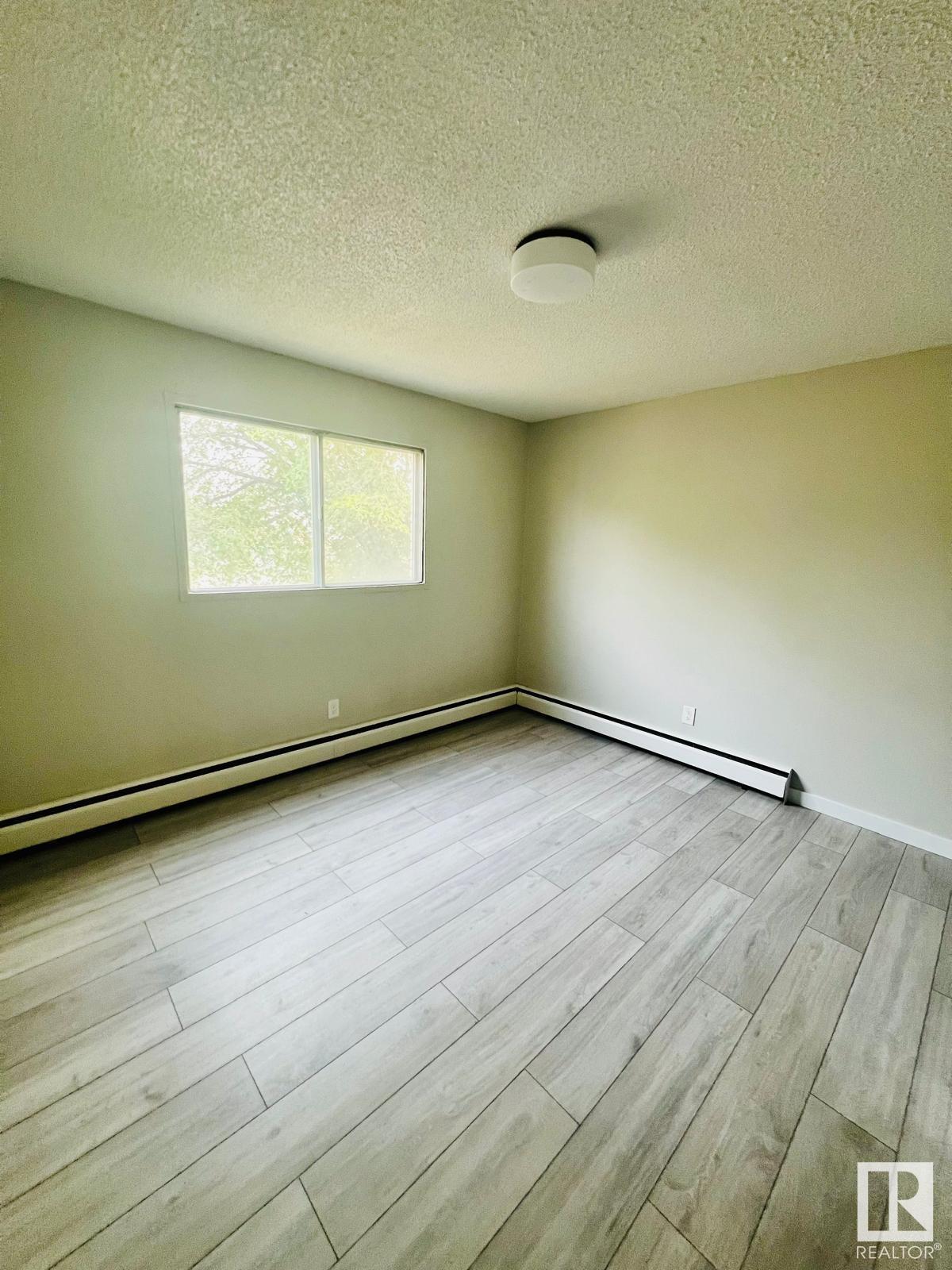 Photo 2 at 37B - 13230 Fort Road NW, Belvedere, Edmonton