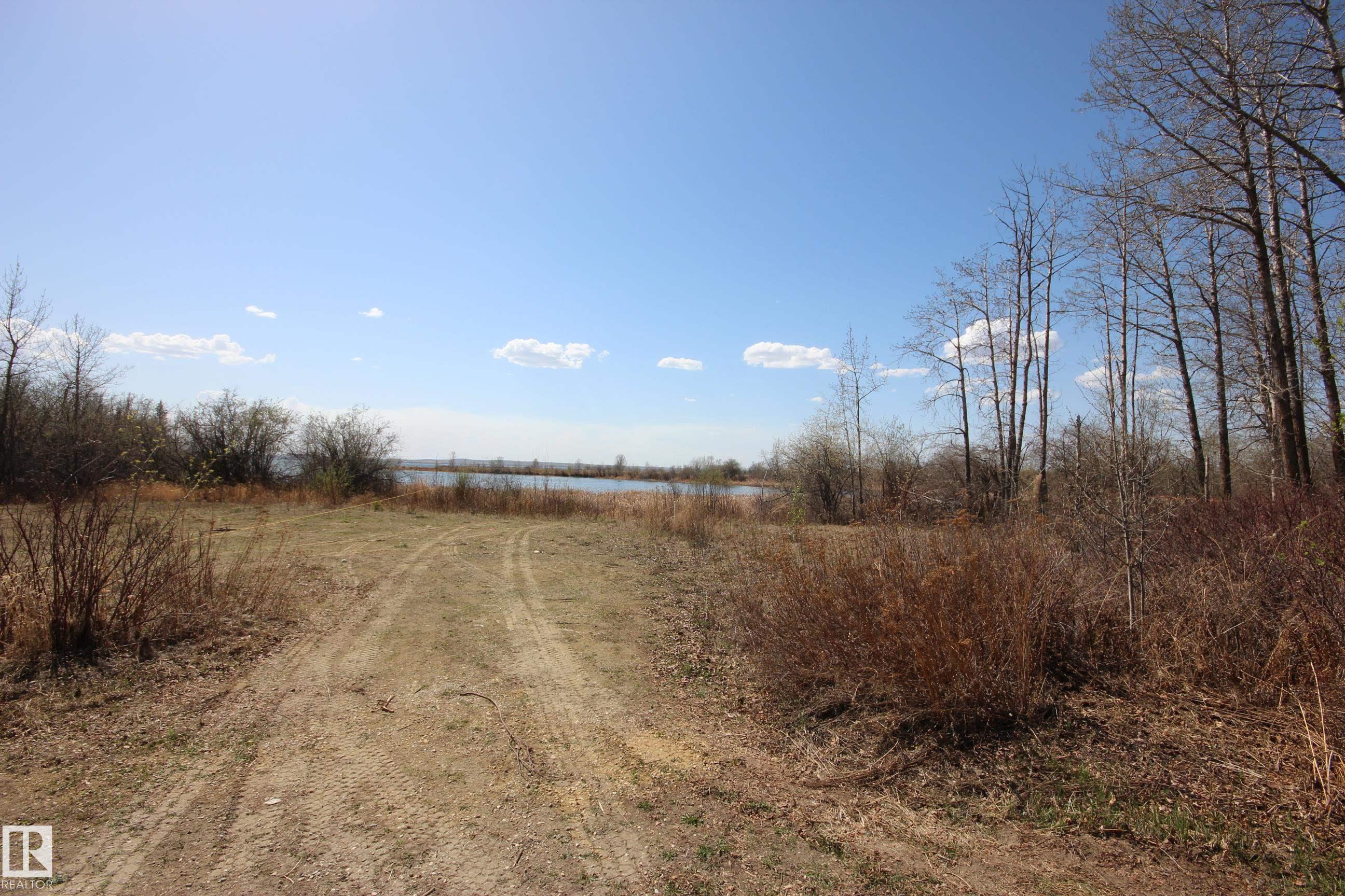 Photo 13 at 1 Prospect Drive, Point Alison, Rural Parkland County