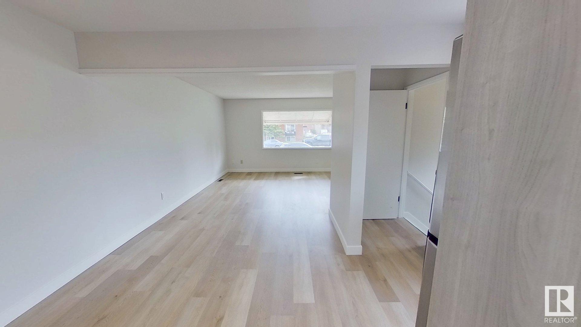 Photo 20 at 13002 69 Street Nw, Balwin, Edmonton