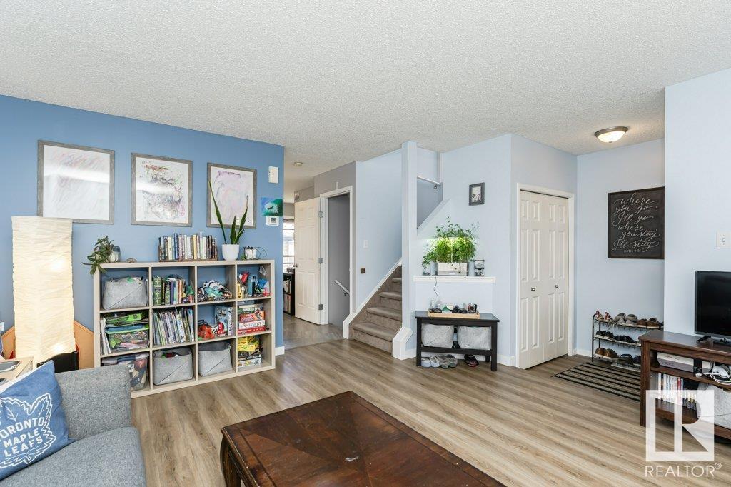 Photo 13 at 4403 150 Avenue Nw, Miller, Edmonton