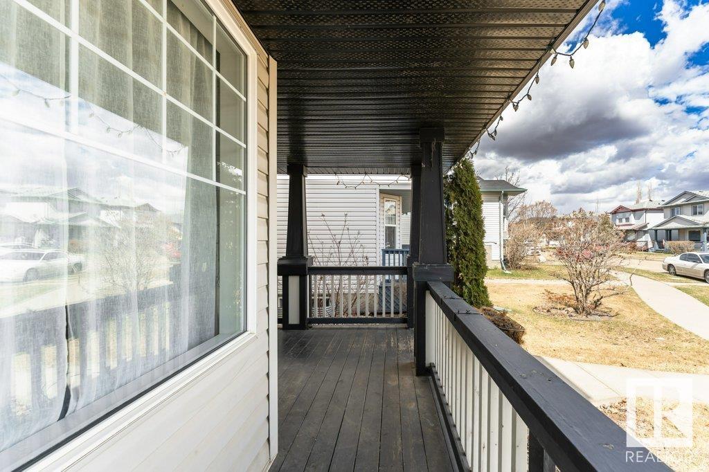 Photo 4 at 4403 150 Avenue Nw, Miller, Edmonton