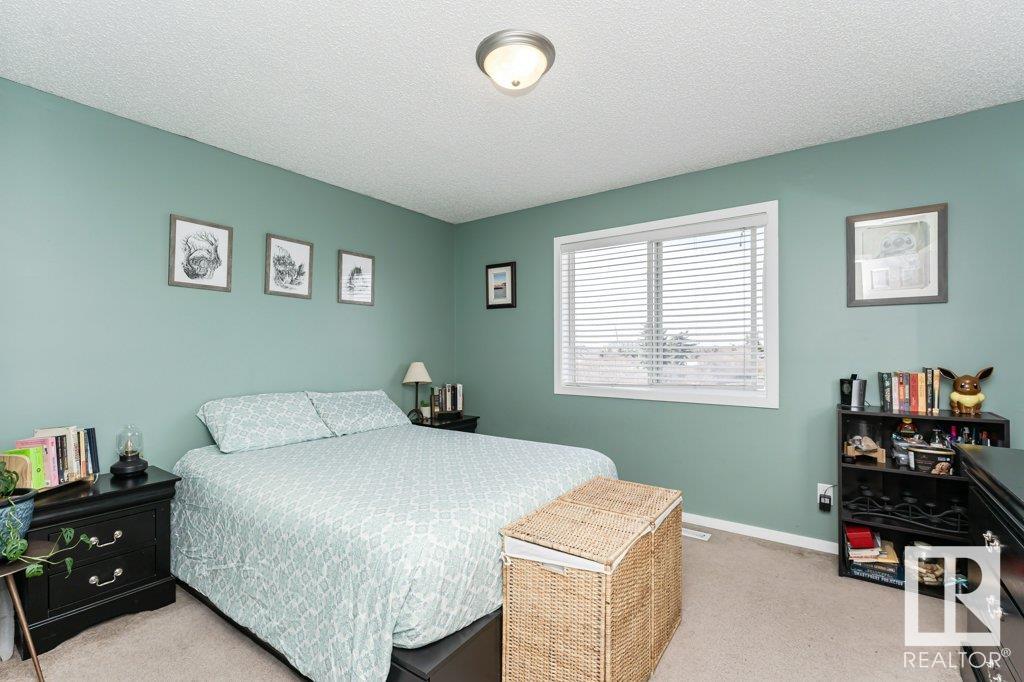 Photo 32 at 4403 150 Avenue Nw, Miller, Edmonton