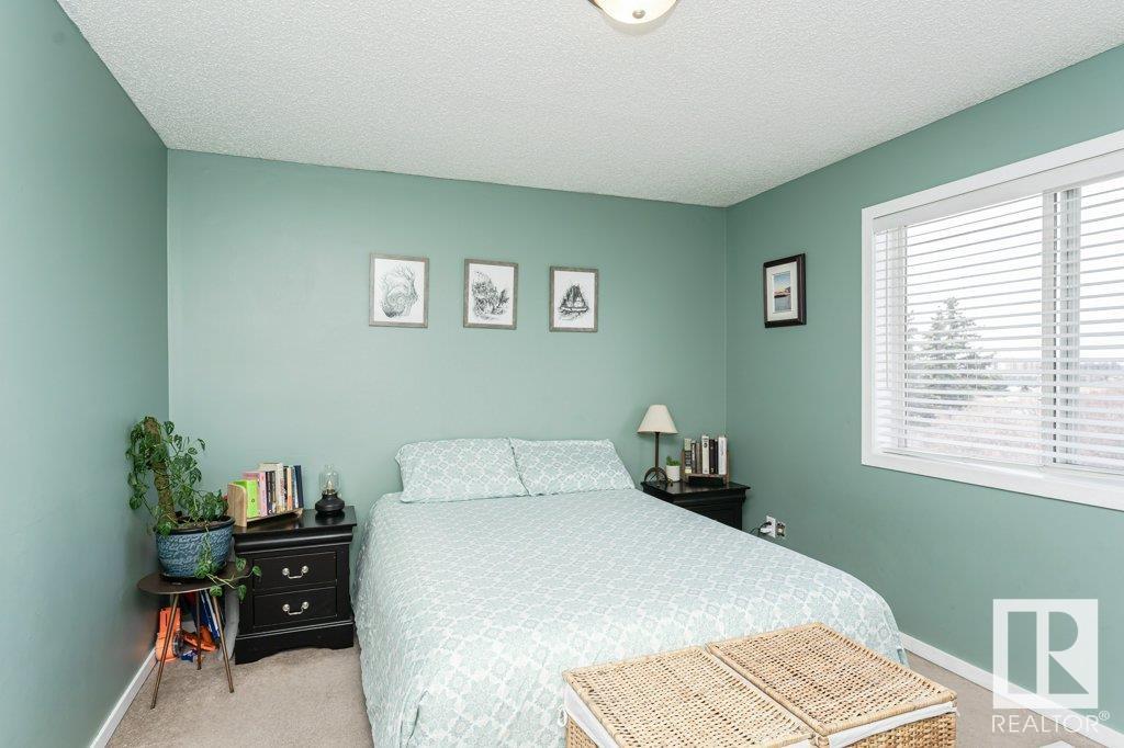 Photo 33 at 4403 150 Avenue Nw, Miller, Edmonton