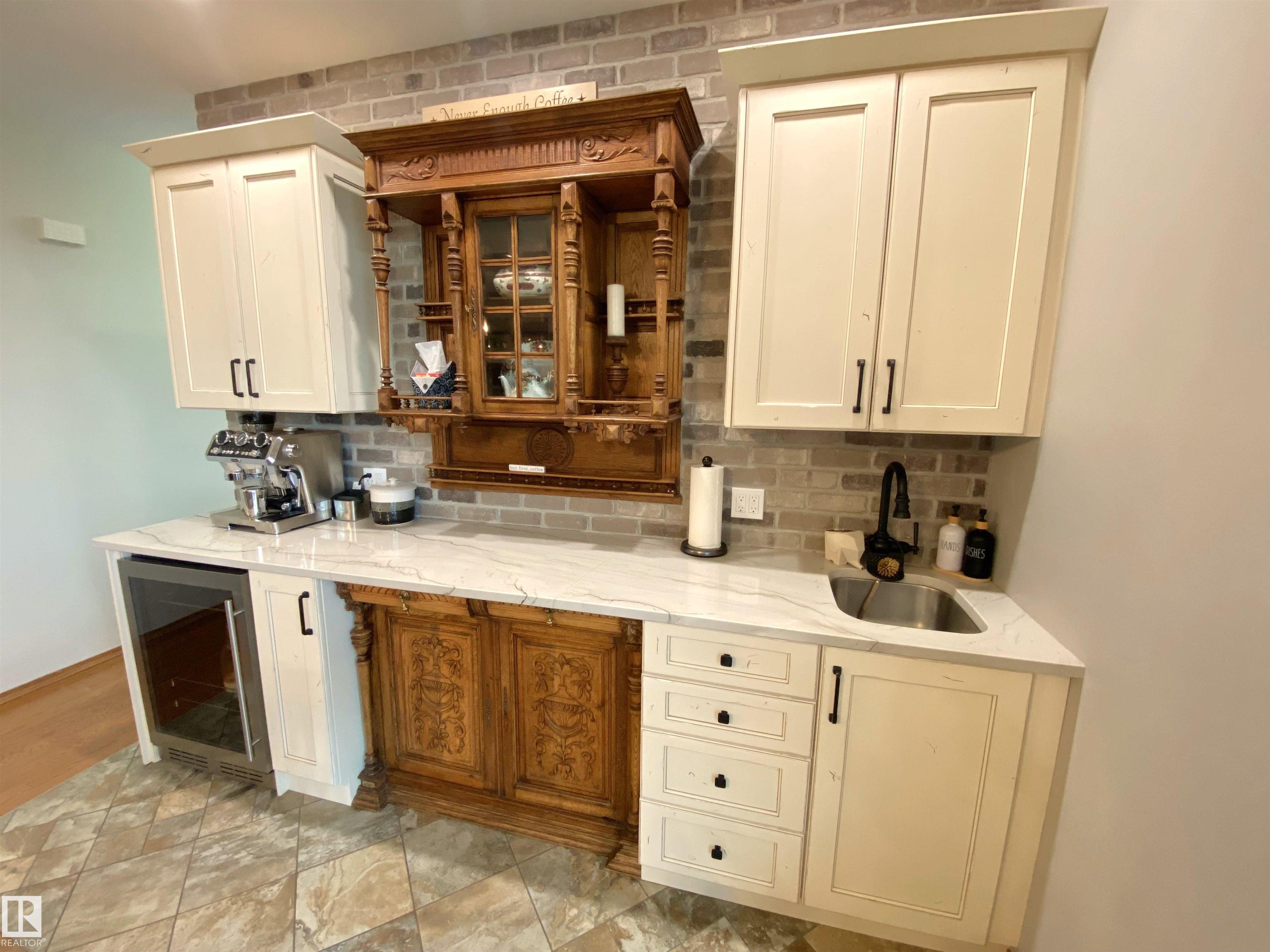 Photo 15 at 5 - 2022 Parkland Drive, Marrakesh Properties, Rural Parkland County