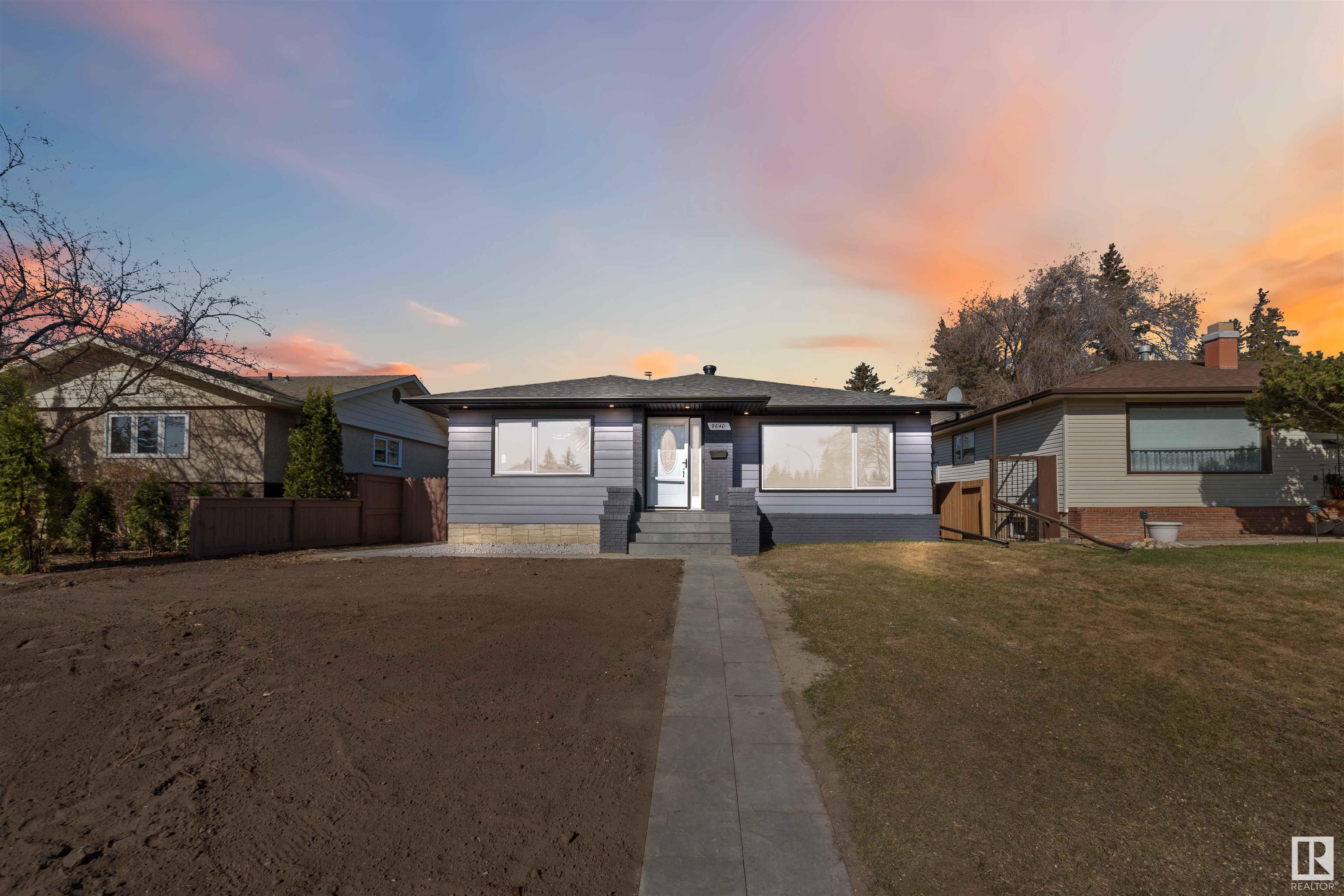 9640 67a Street Nw, Ottewell, Edmonton 2