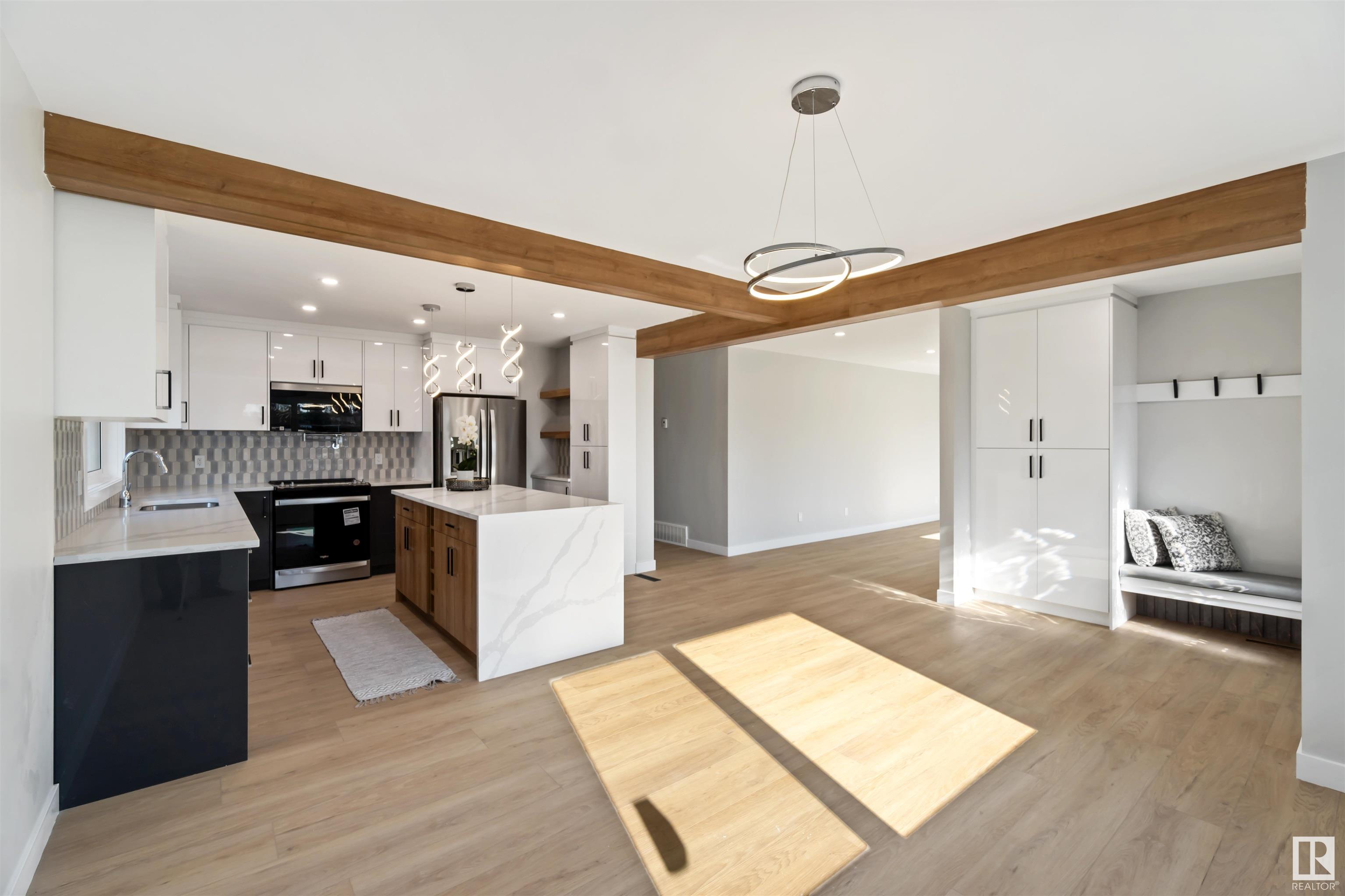 Photo 2 at 9640 67a Street Nw, Ottewell, Edmonton