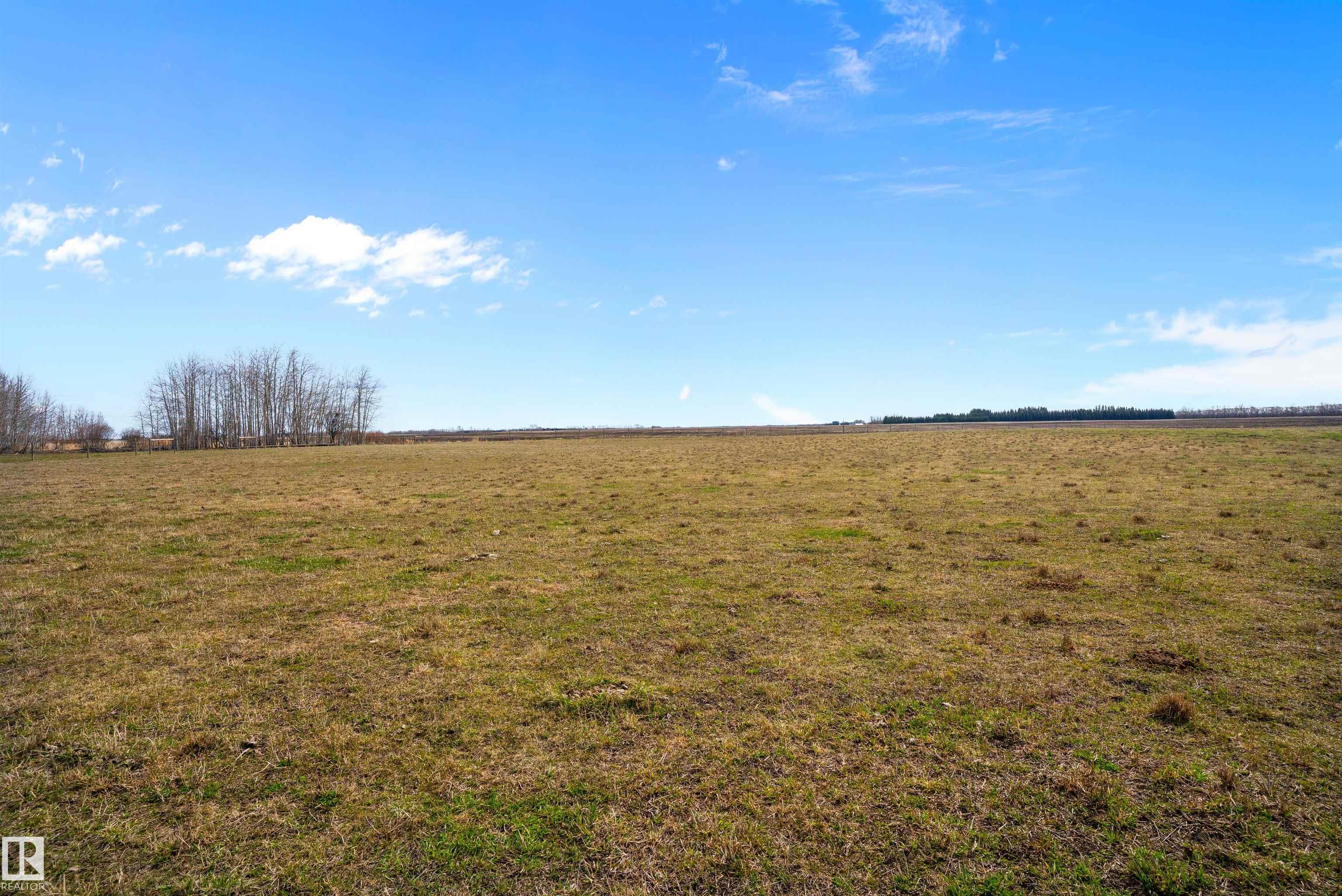 Photo 13 at 49229 Rr 263, None, Rural Leduc County