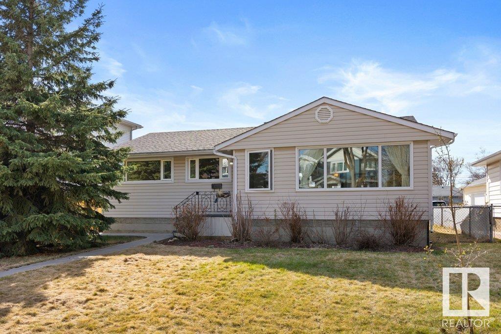9428 77 Street Nw, Holyrood, Edmonton 2