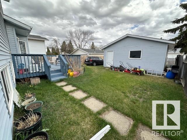 http://cdnparap120.paragonrels.com/ParagonImages/Property/p12/RAE/225345727/32/0/0/82fdbbfdf99f471f656d615d396e1362/1/2e426d0b621ba719c35a5ef81b736c98/225345727-51ca2a30-8770-4431-8170-0264cc145957.JPG