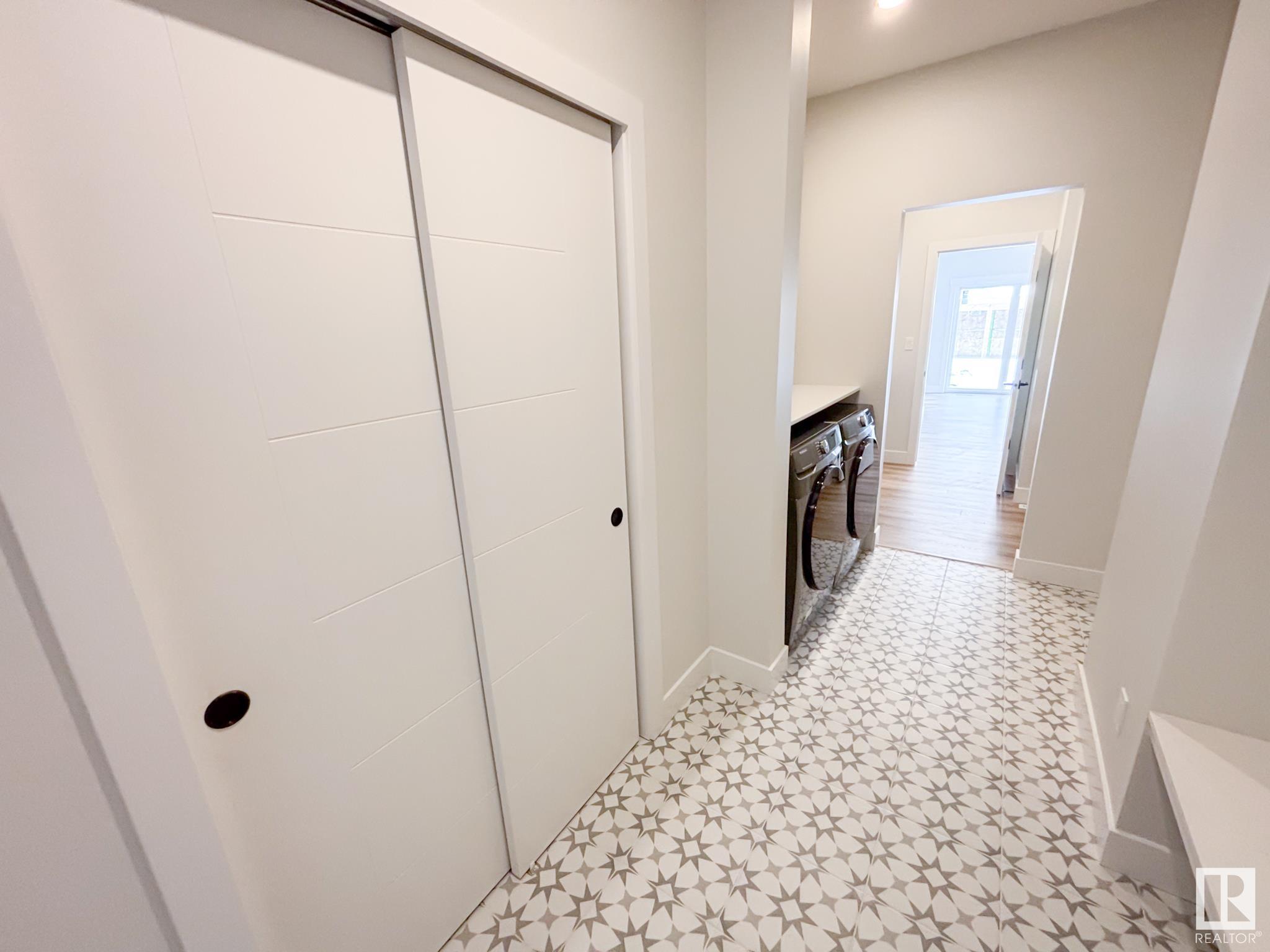 Photo 10 at 102 Edgefield Way, Erin Ridge North, St. Albert