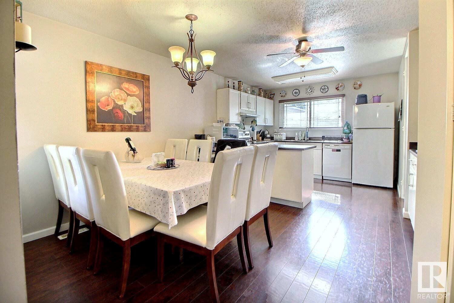 Photo 2 at 86 Circlewood Drive, Maplewood, Sherwood Park