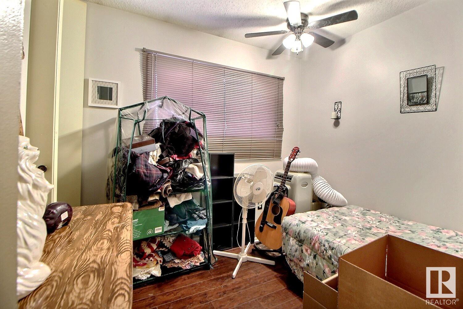 Photo 10 at 86 Circlewood Drive, Maplewood, Sherwood Park