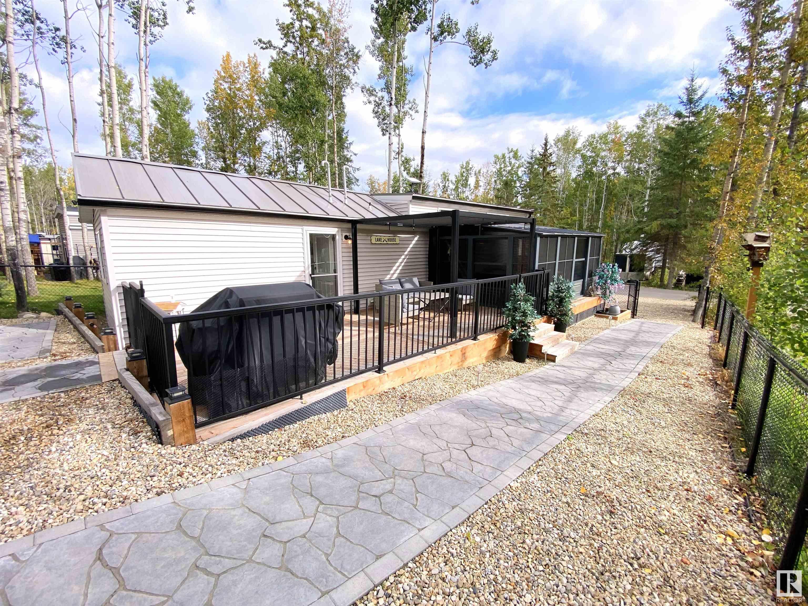 Photo 31 at 504 - 53509 Rge Road 60, Sunset Shores, Rural Parkland County