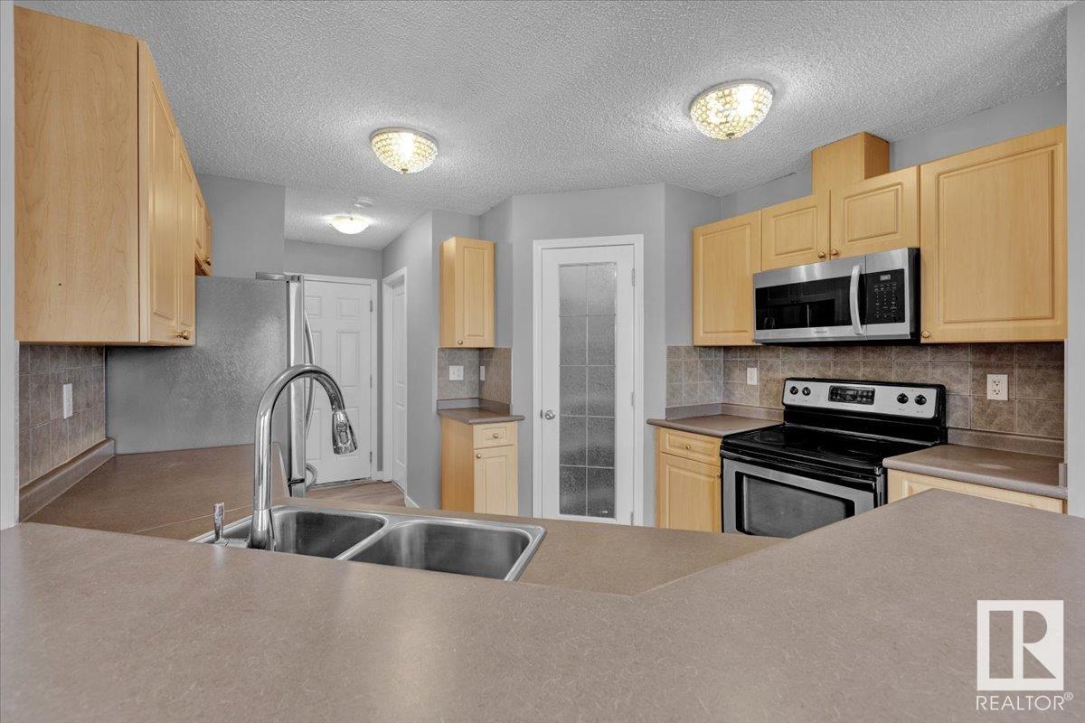 Photo 14 at 128 - 21 Summerwood Drive, Summerwood, Sherwood Park