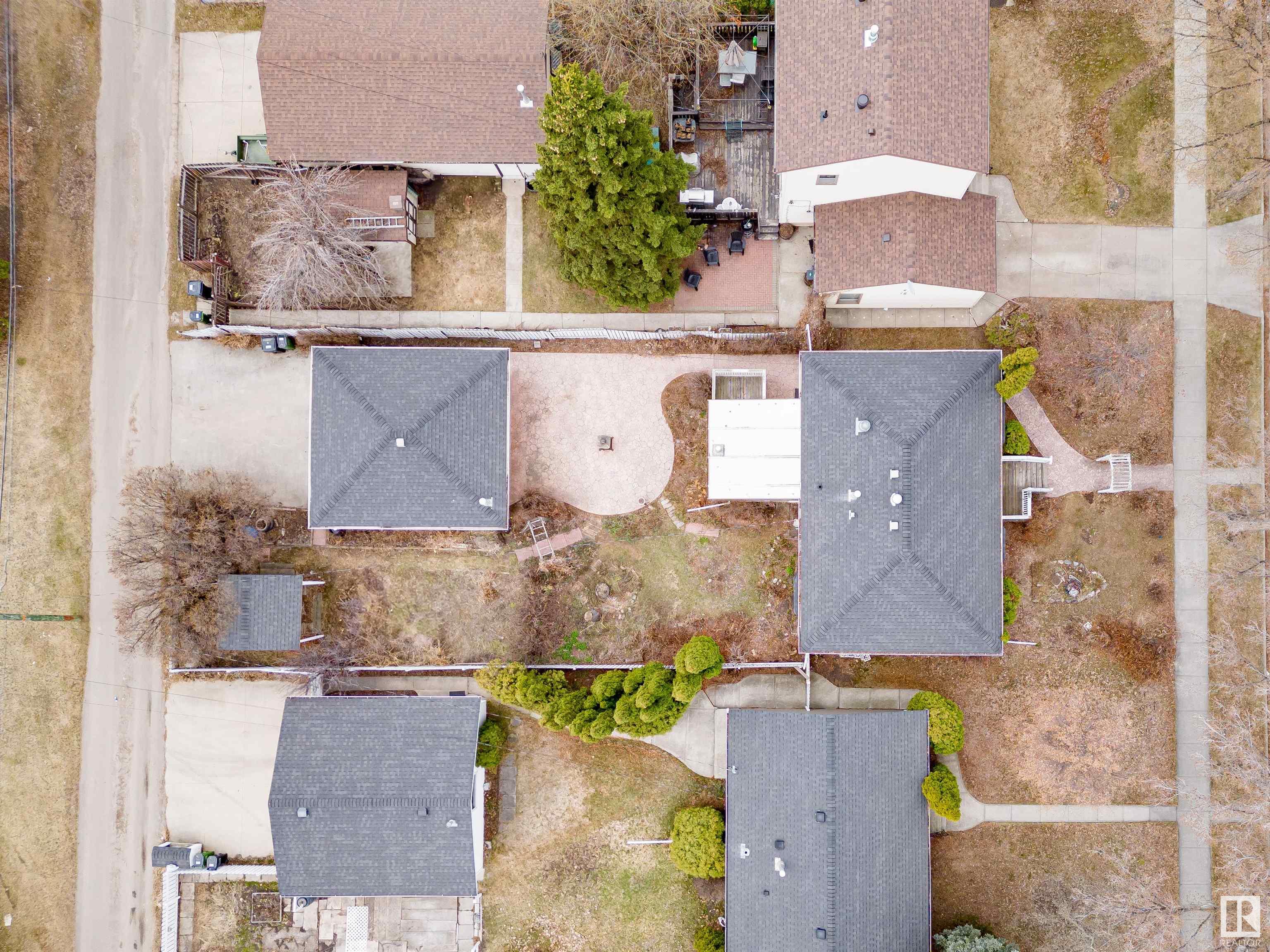 Photo 59 at 7621 91 Avenue Nw, Holyrood, Edmonton
