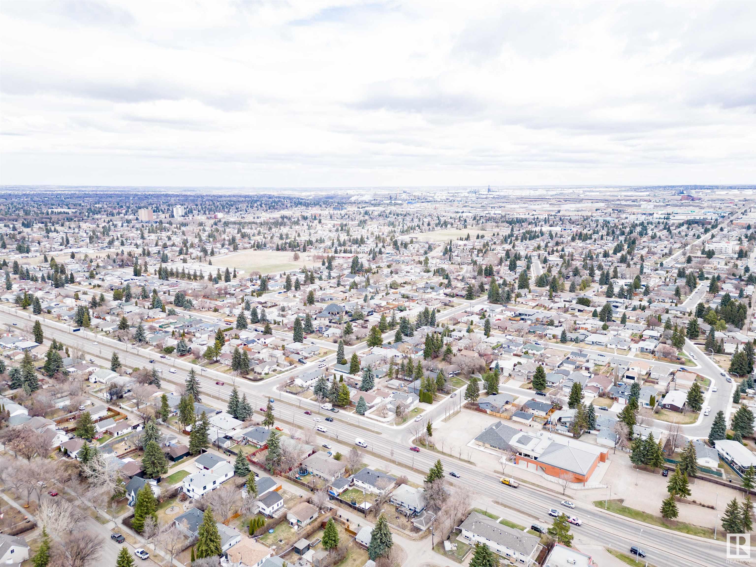 Photo 66 at 7621 91 Avenue Nw, Holyrood, Edmonton