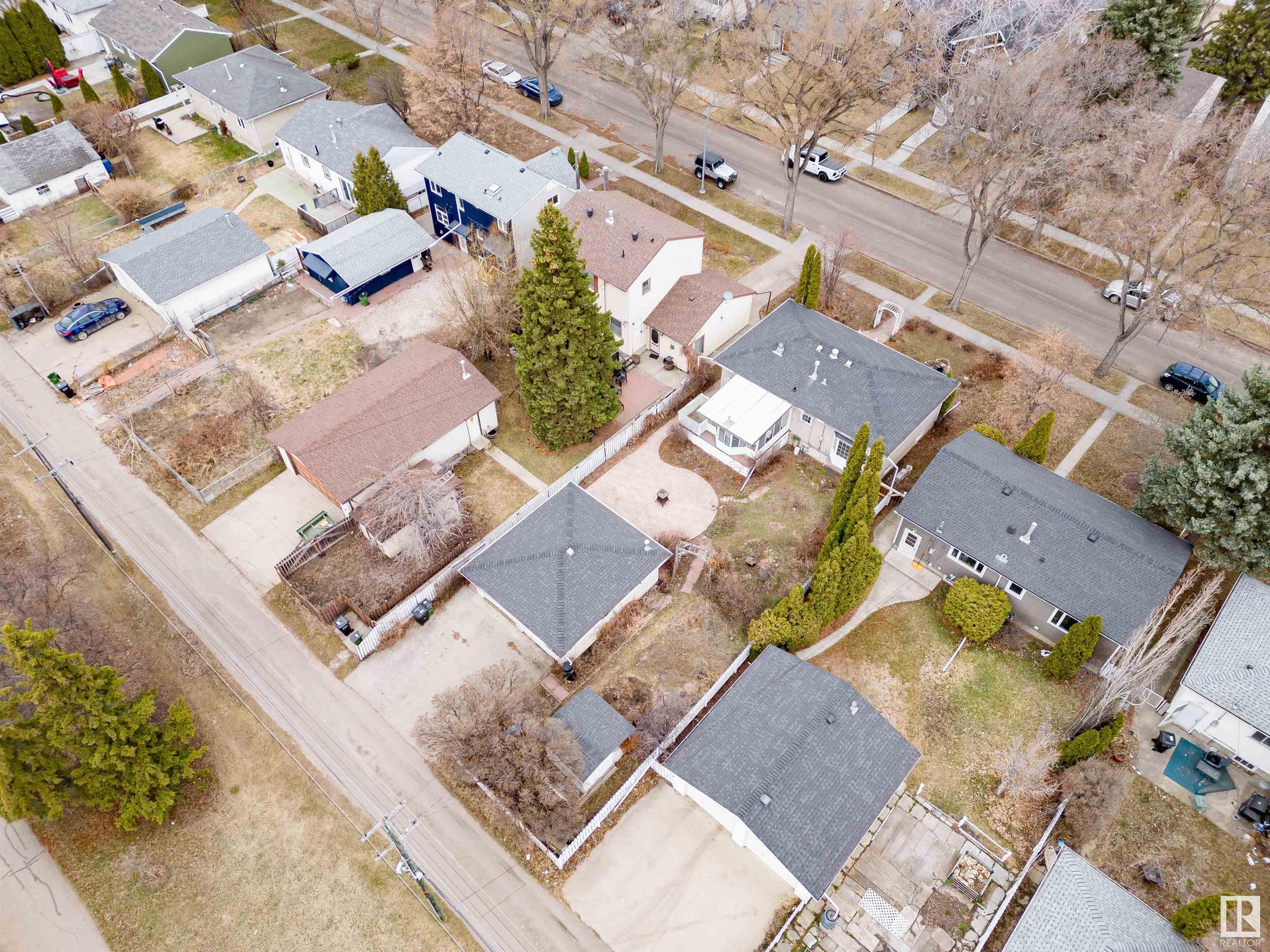 Photo 71 at 7621 91 Avenue Nw, Holyrood, Edmonton