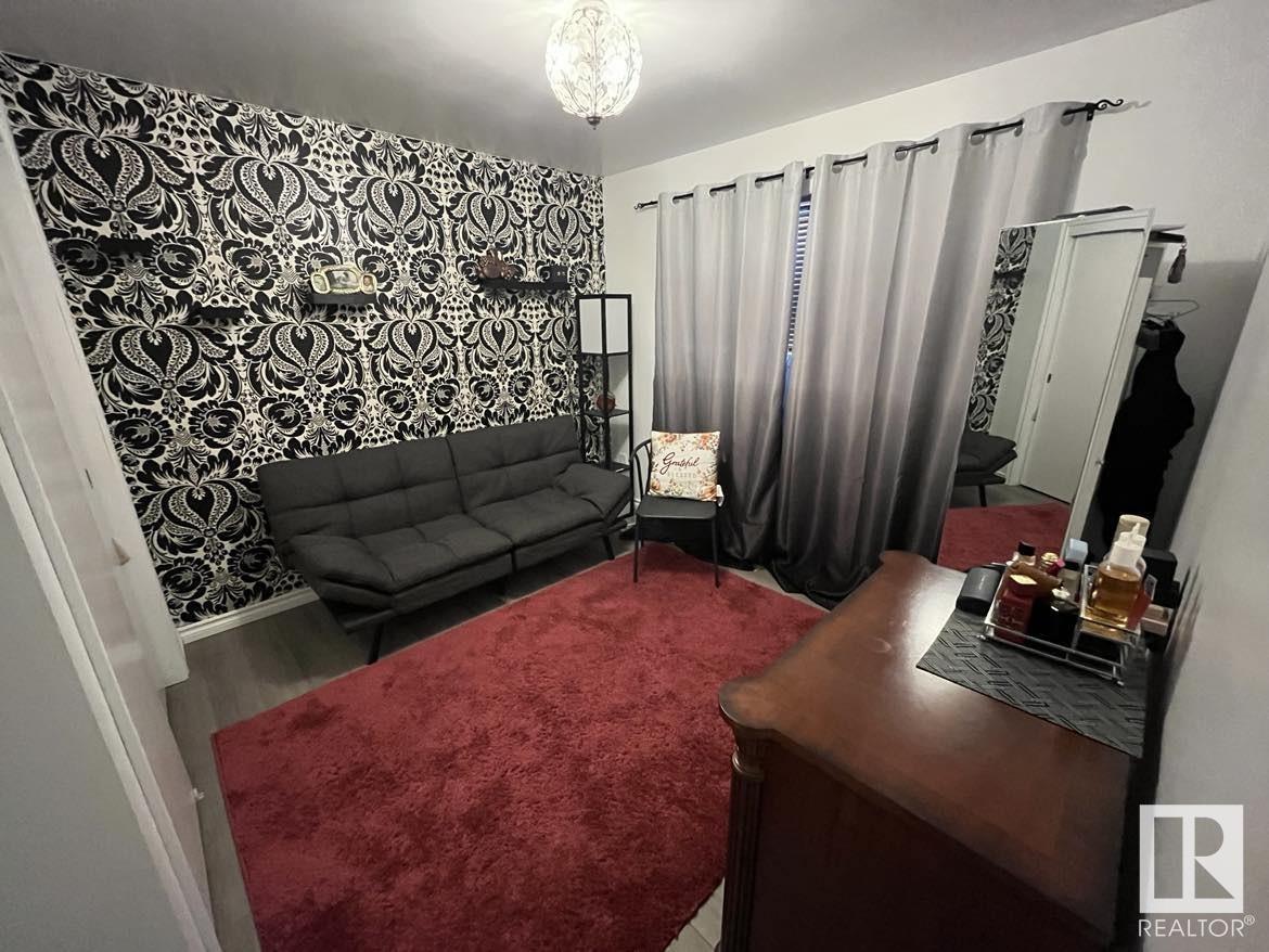Photo 18 at 12904 95 Street Nw, Killarney, Edmonton