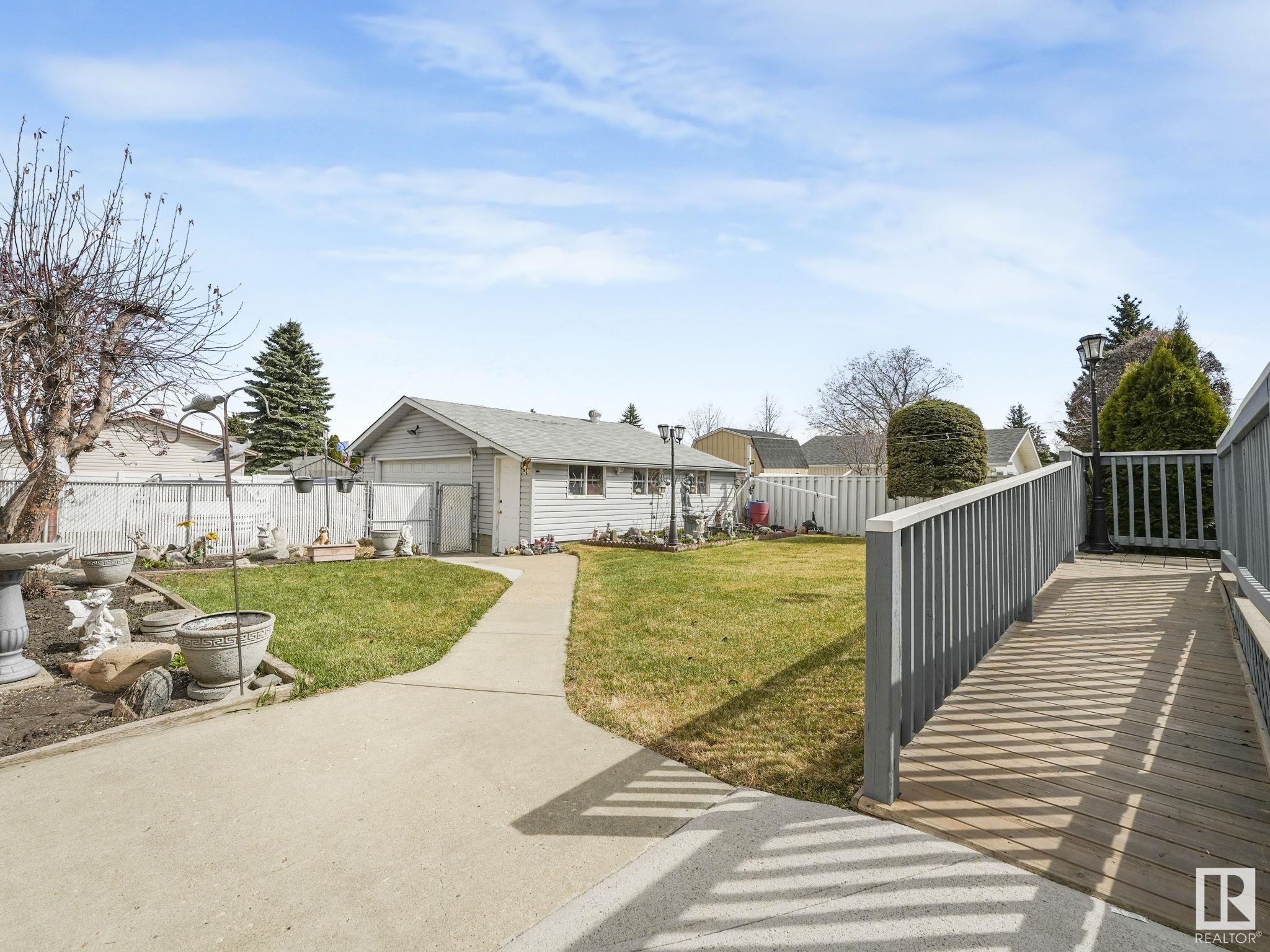 Photo 35 at 14315 80 Street Nw, Kildare, Edmonton