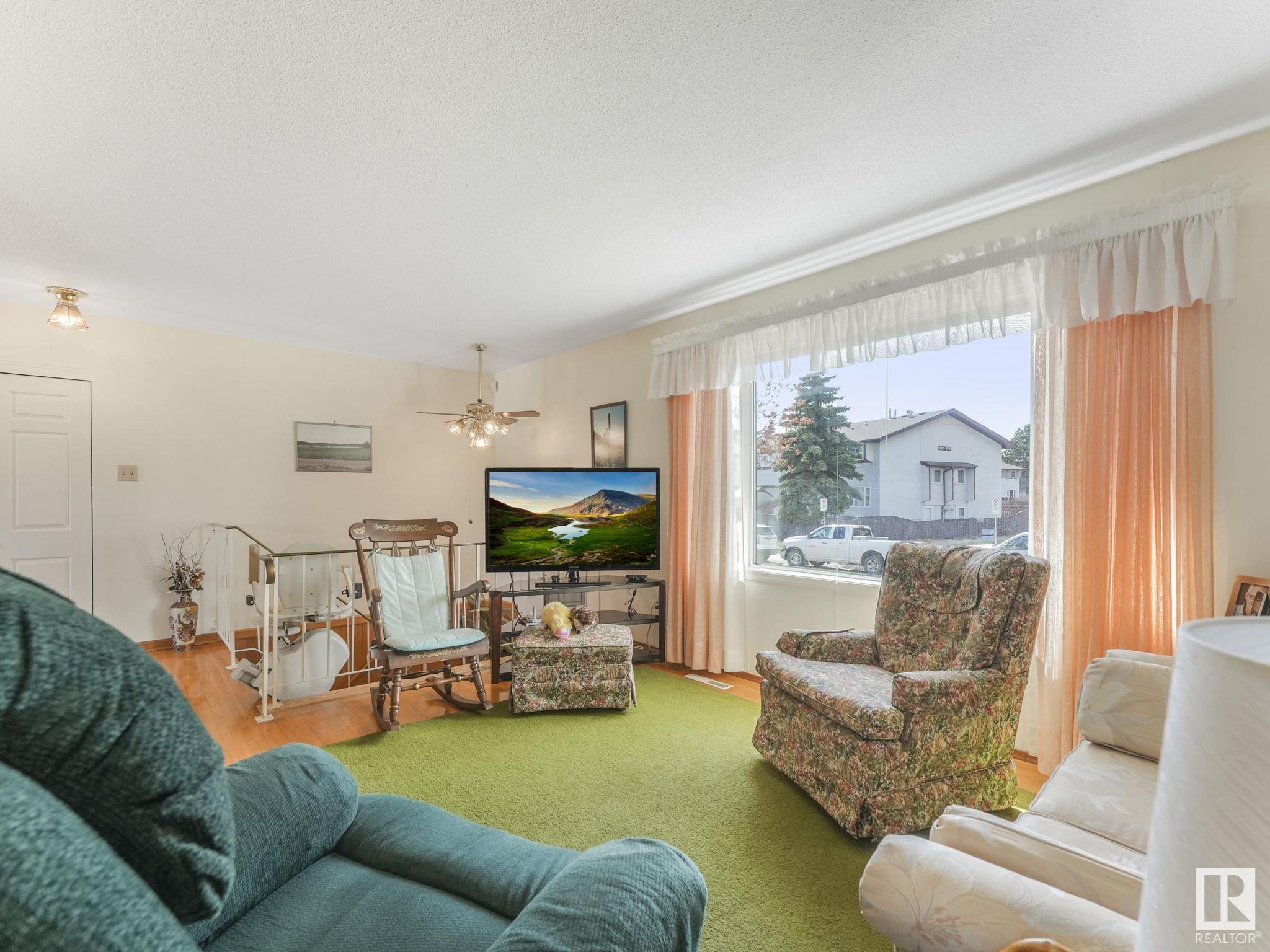 Photo 5 at 14315 80 Street Nw, Kildare, Edmonton