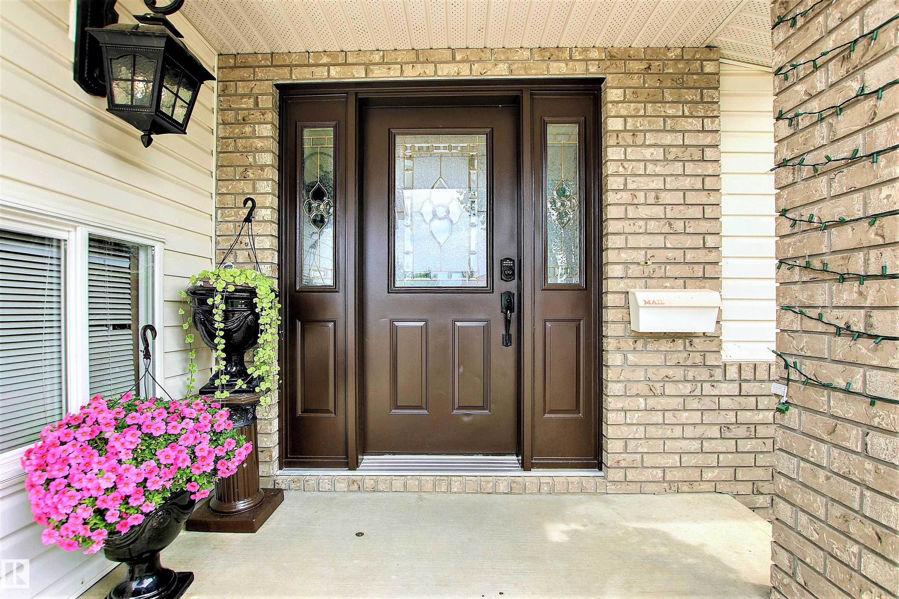 Photo 5 at 329 Heath Road NW, Haddow, Edmonton